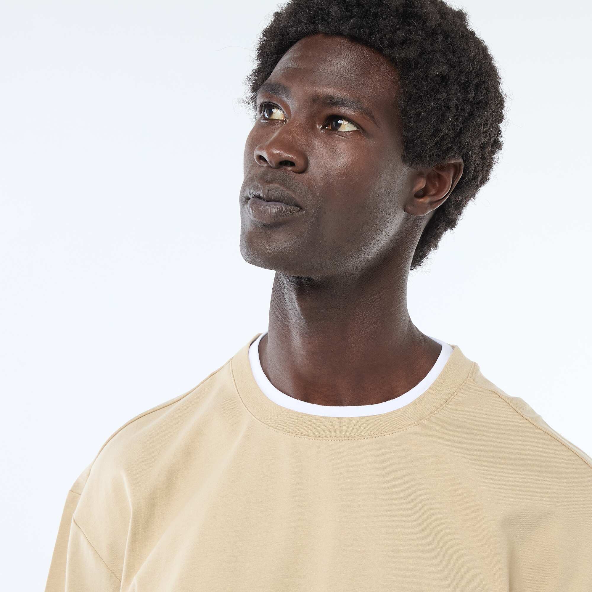 2-in-1 Effect Short-Sleeved T-Shirt BEIGE - Image 3