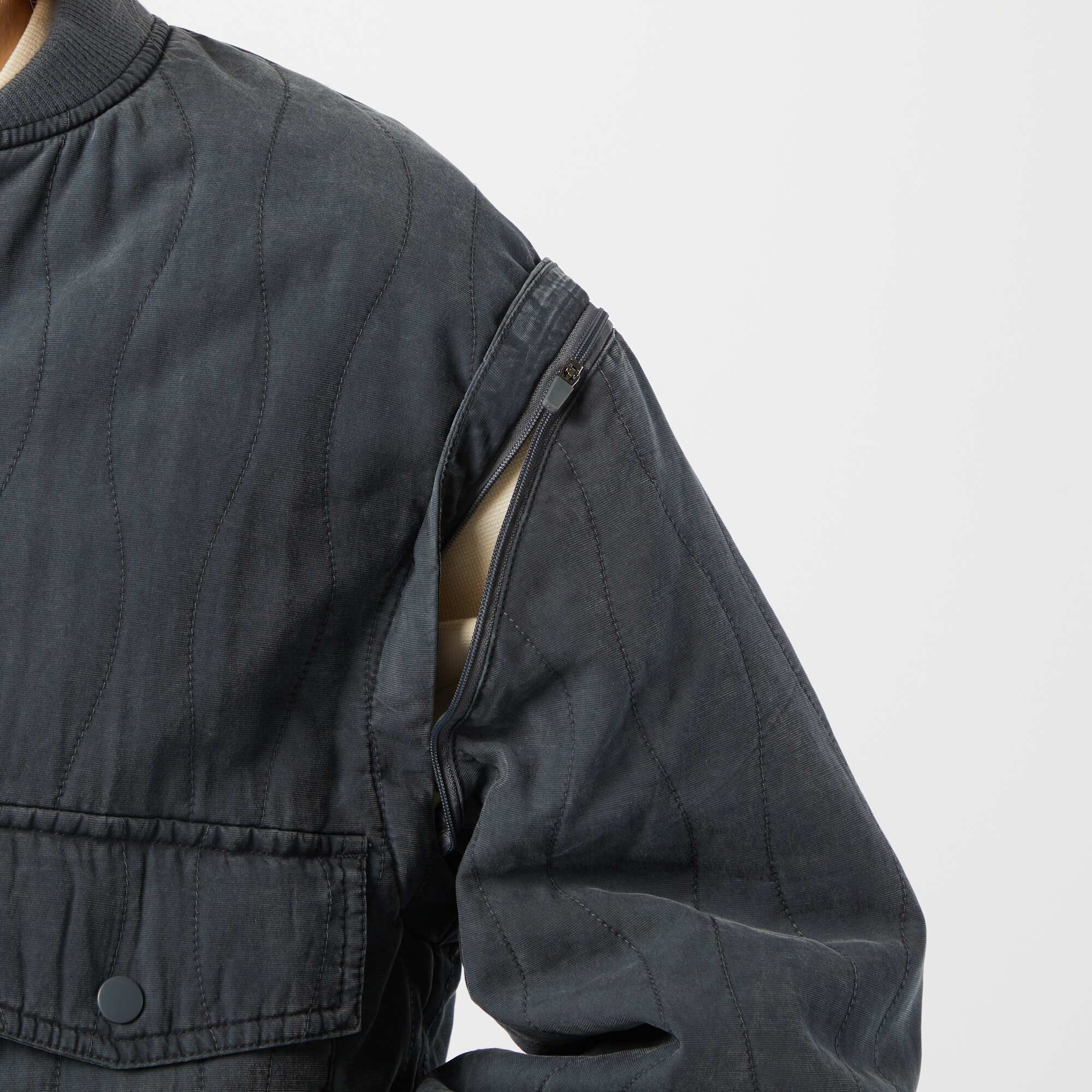 2-in-1 quilted jacket with detachable sleeves BLACK - Image 7