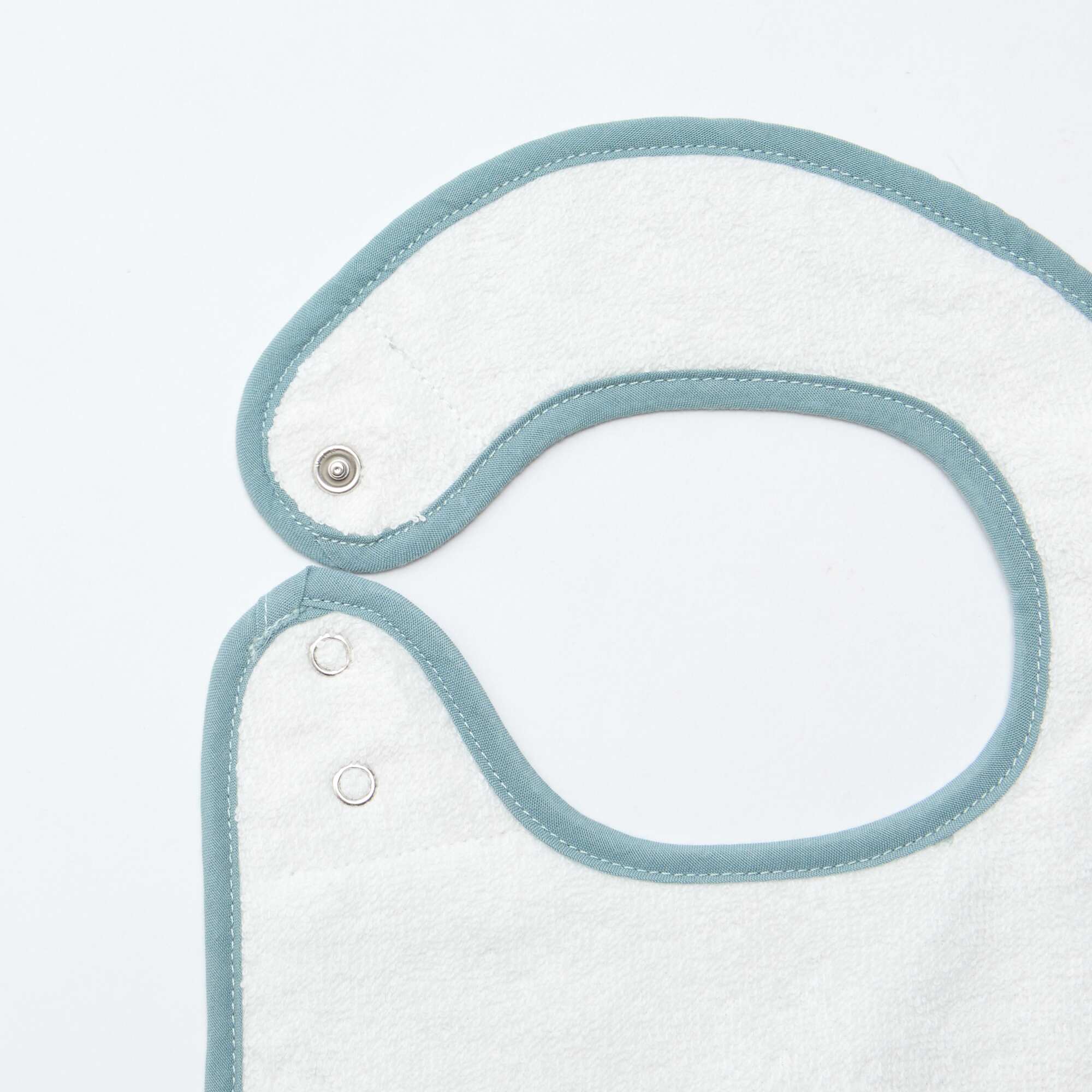 2-Pack Cotton Gauze Bibs with Terry Lining WHITE - Image 4