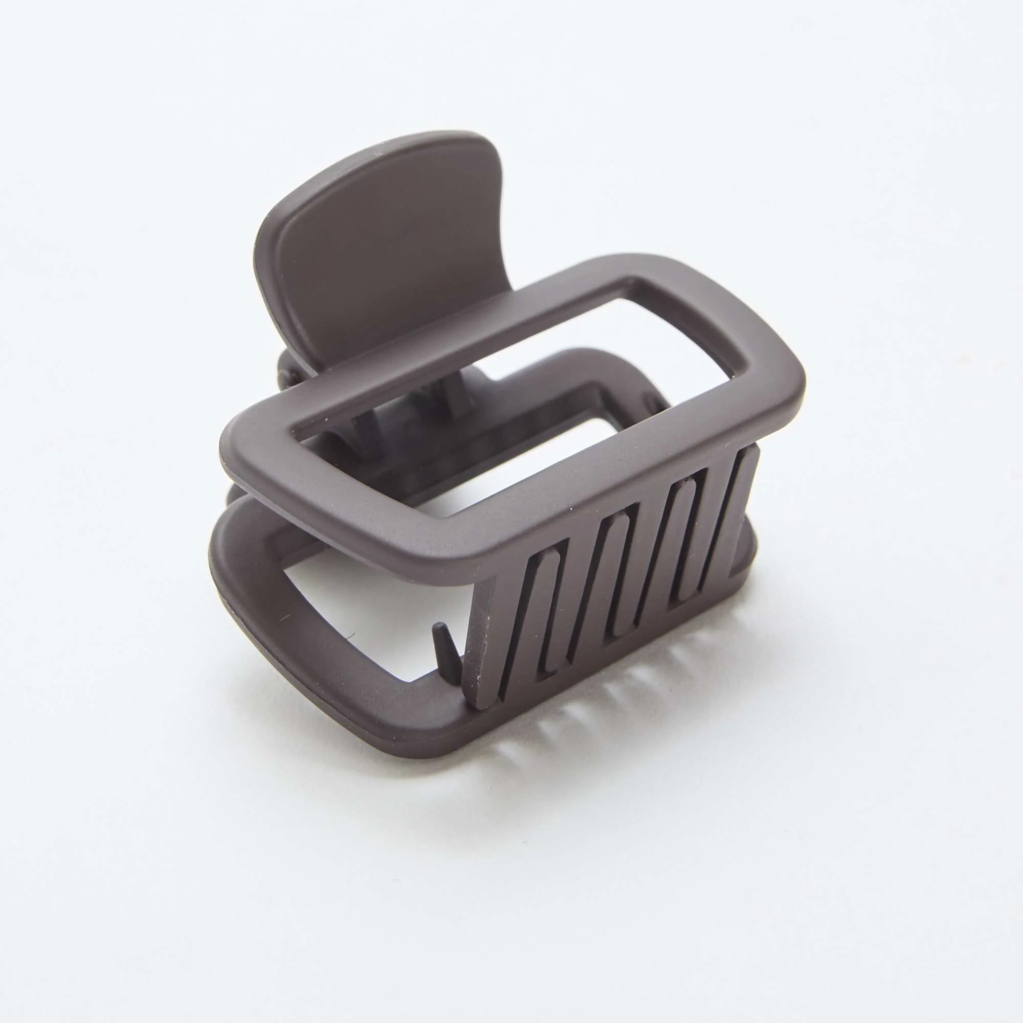 2-Pack of Small Claw Hair Clips BLACK - Image 3
