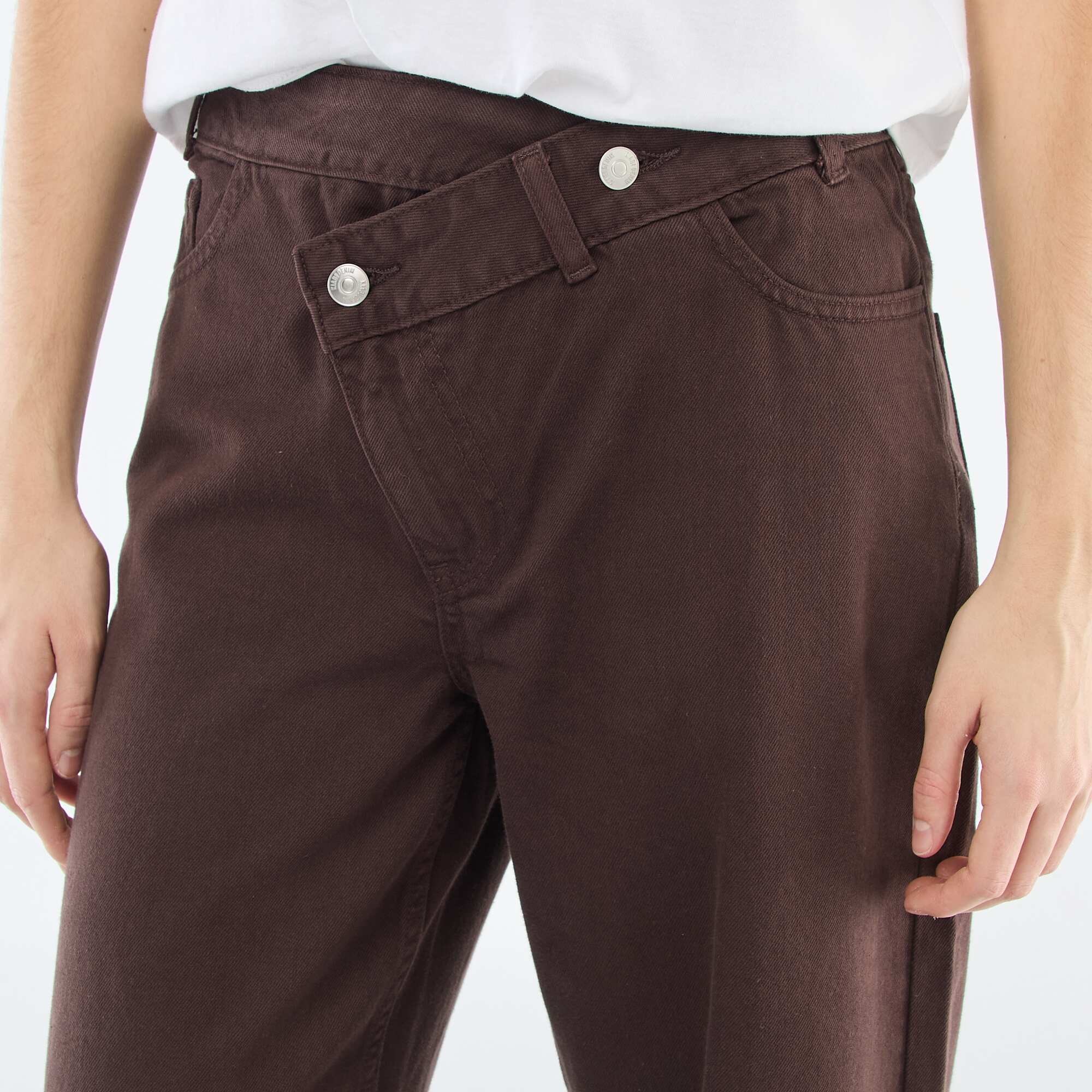 Asymmetrical Twill Pants BROWN - Image 4