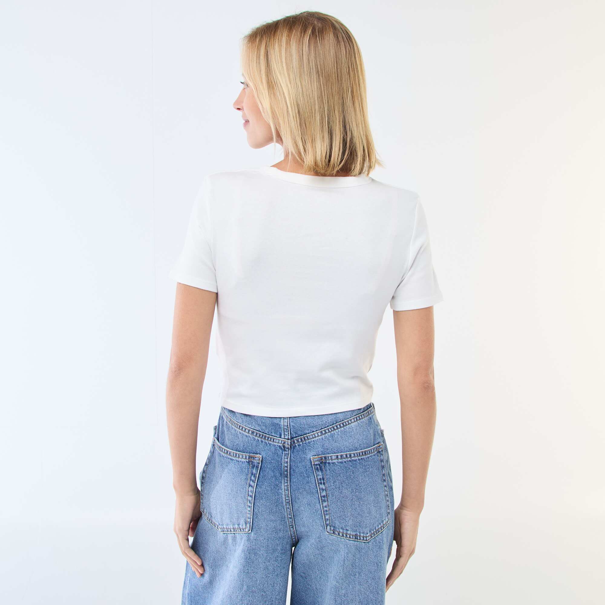Basic Crop Top T-Shirt WHITE - Image 3