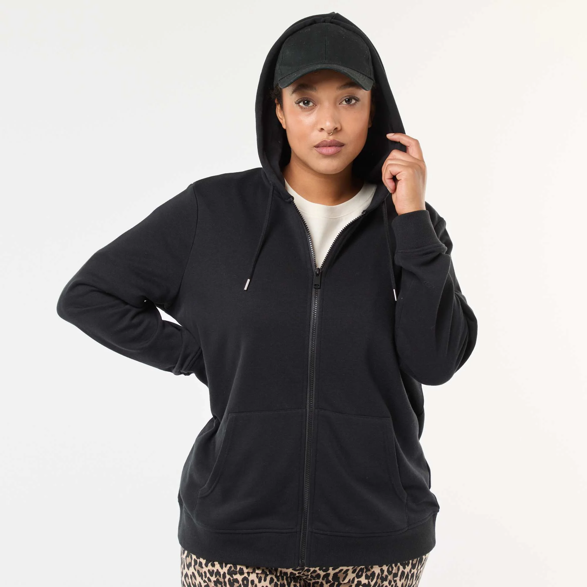 Basic Fleece Sweatshirt BLACK - Image 3