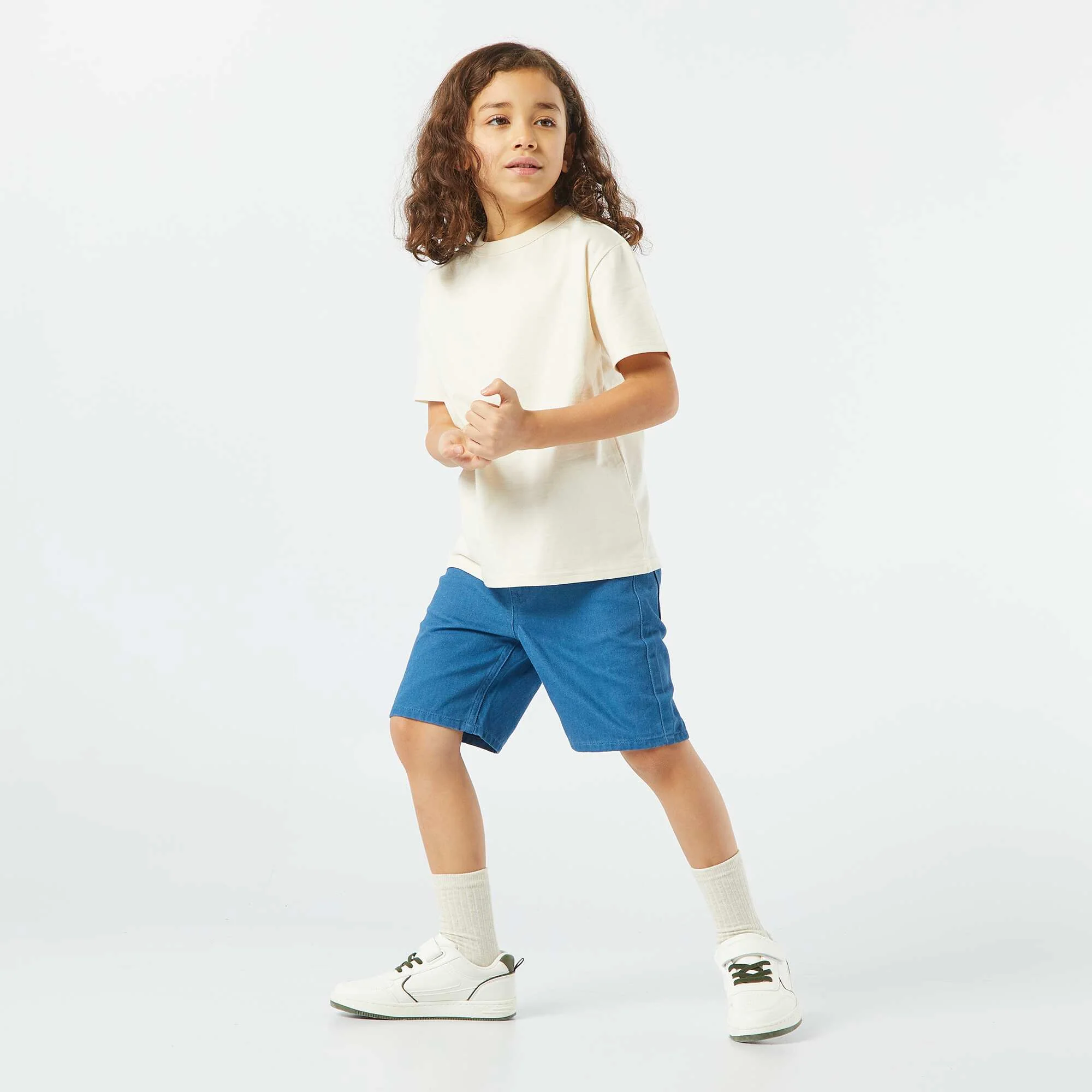 Basic short-sleeved T-shirt with round neck BEIGE - Image 3