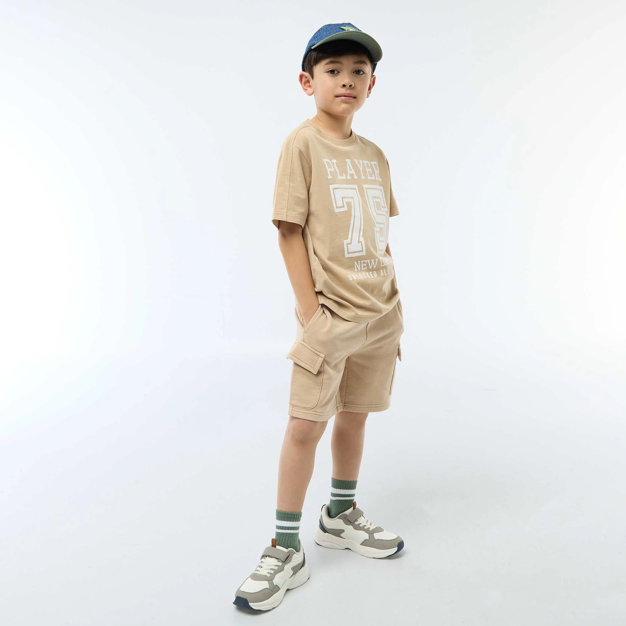 Basketball-Inspired T-Shirt BEIGE - Image 3