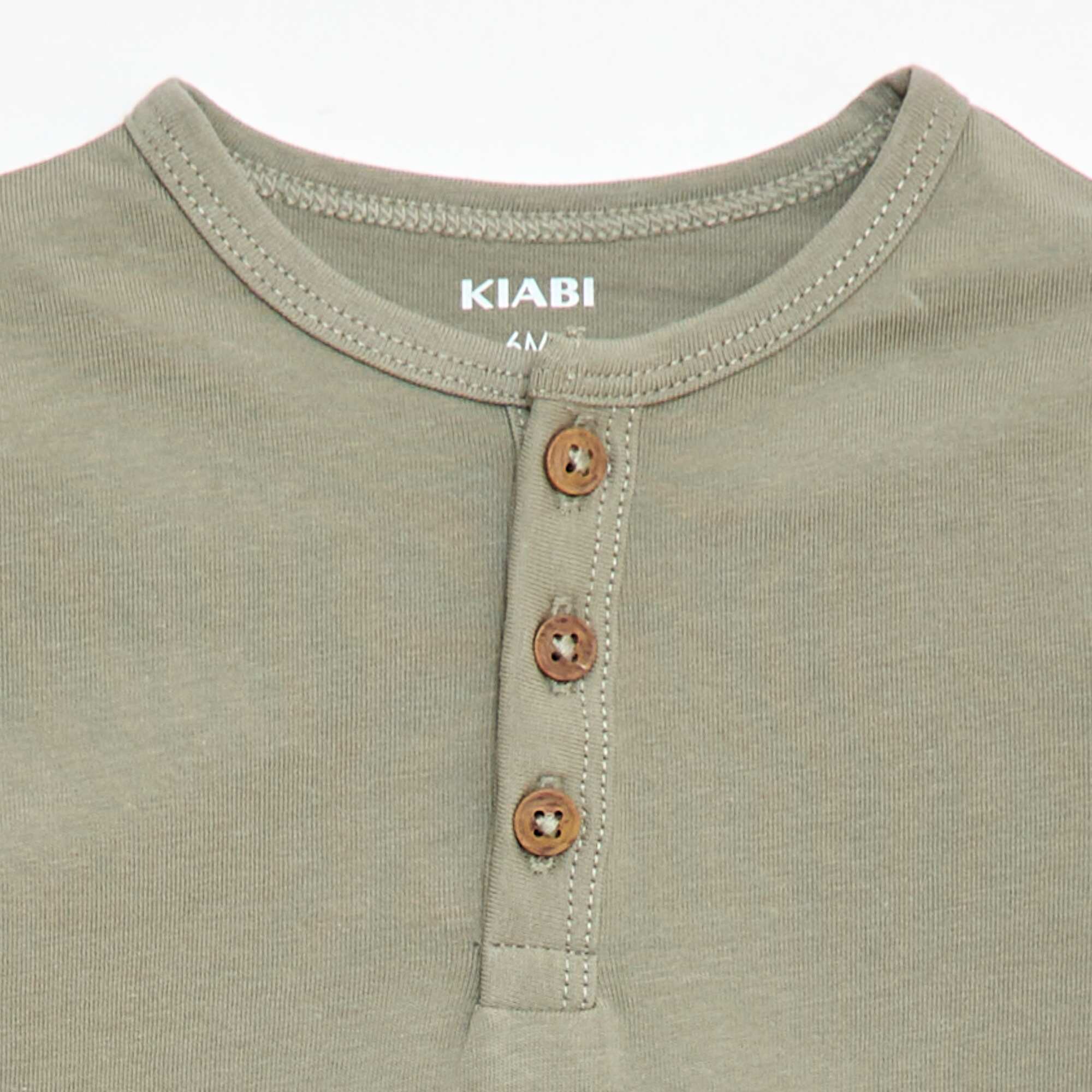Buttoned Henley T-shirt GREEN - Image 2