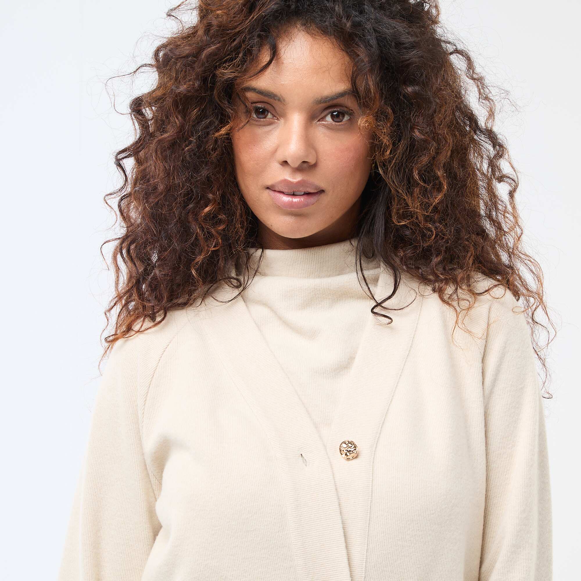 Cardigan with Gold Button Fastening BEIGE - Image 5