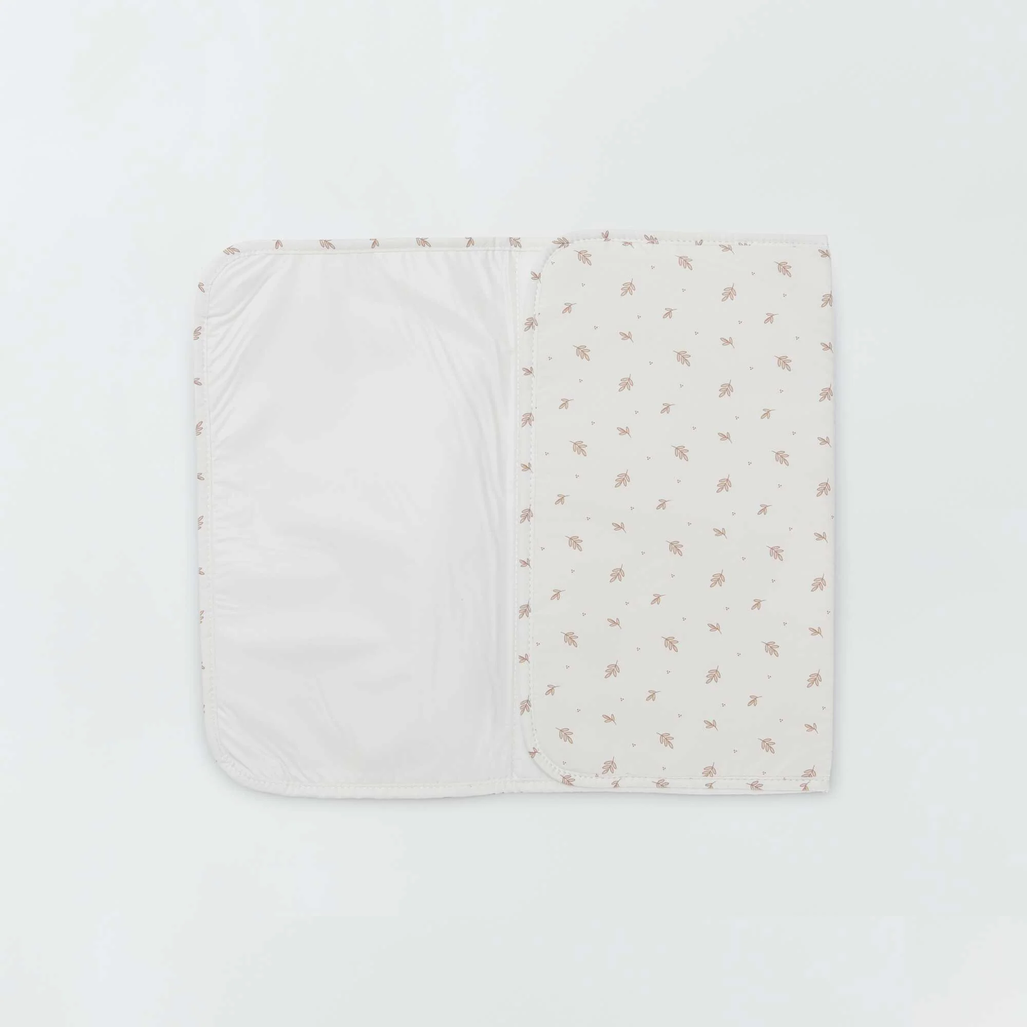 Changing bag with pushchair clip WHITE - Image 9