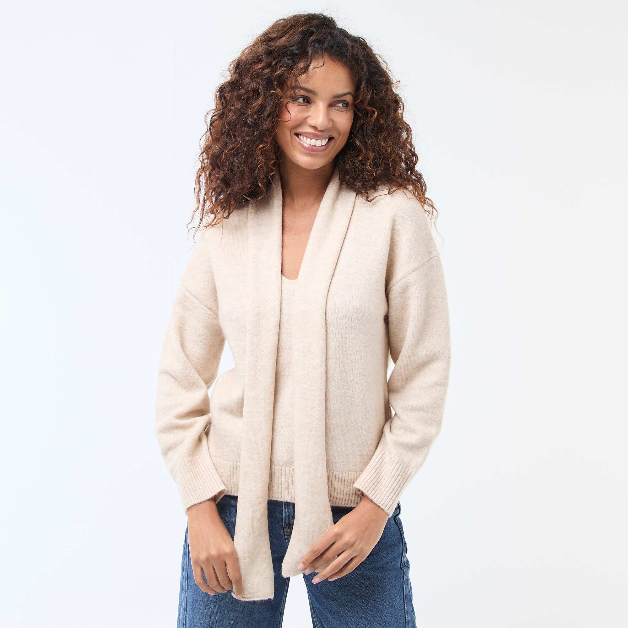 Chunky Knit Sweater with Scarf BEIGE - Image 5