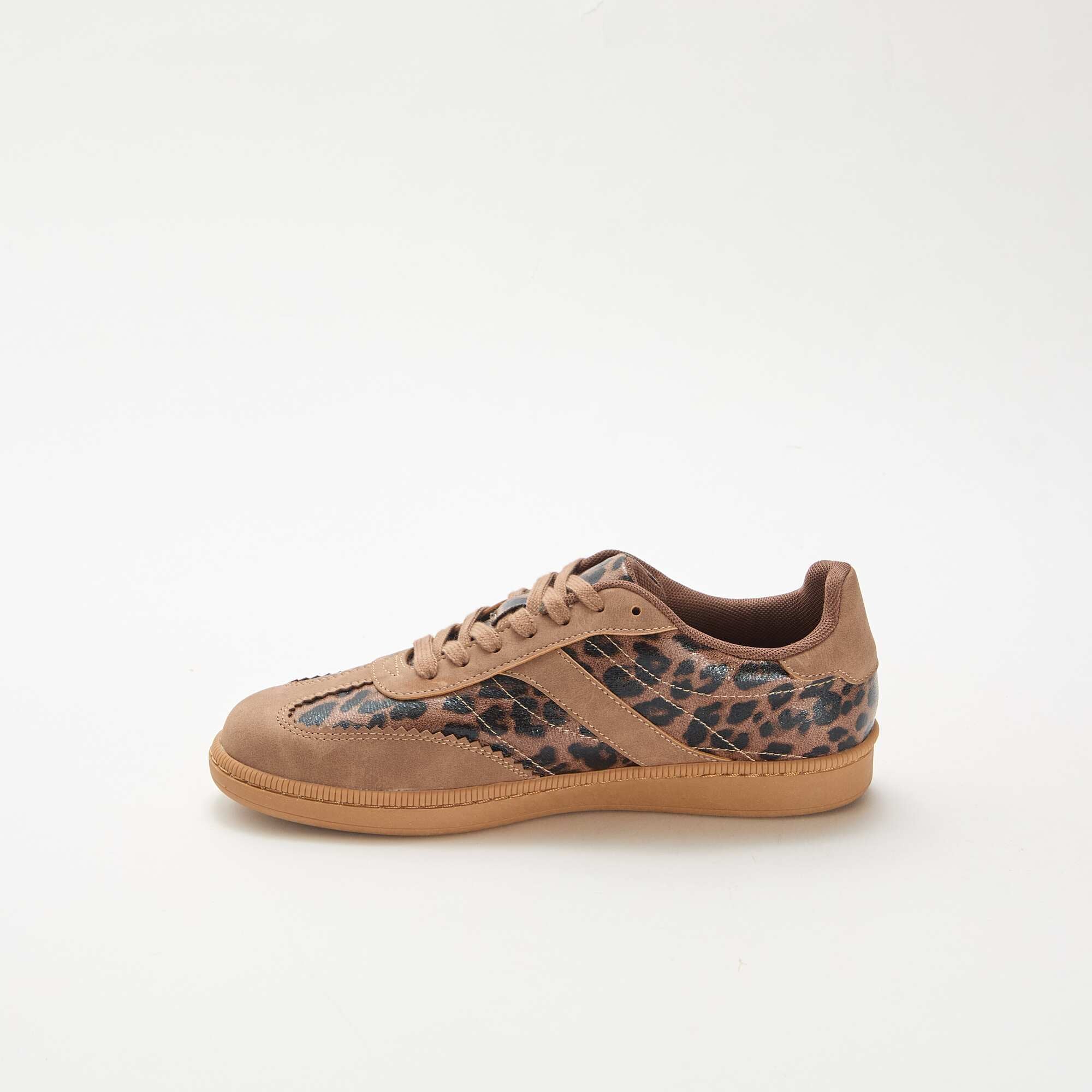 Contrast Panel Low-Top Sneakers BROWN - Image 4