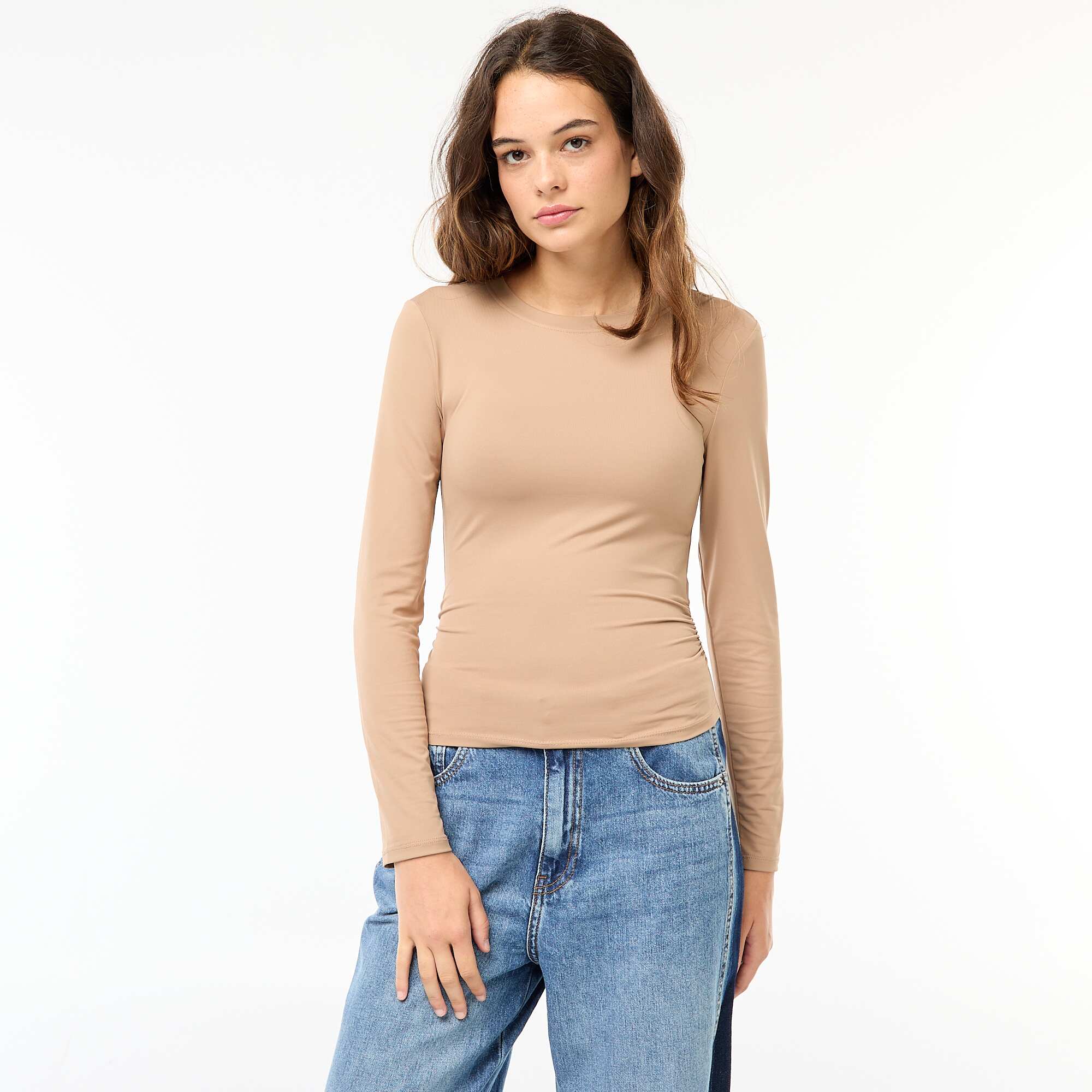Crinkle-effect cropped T-shirt BEIGE - Image 4