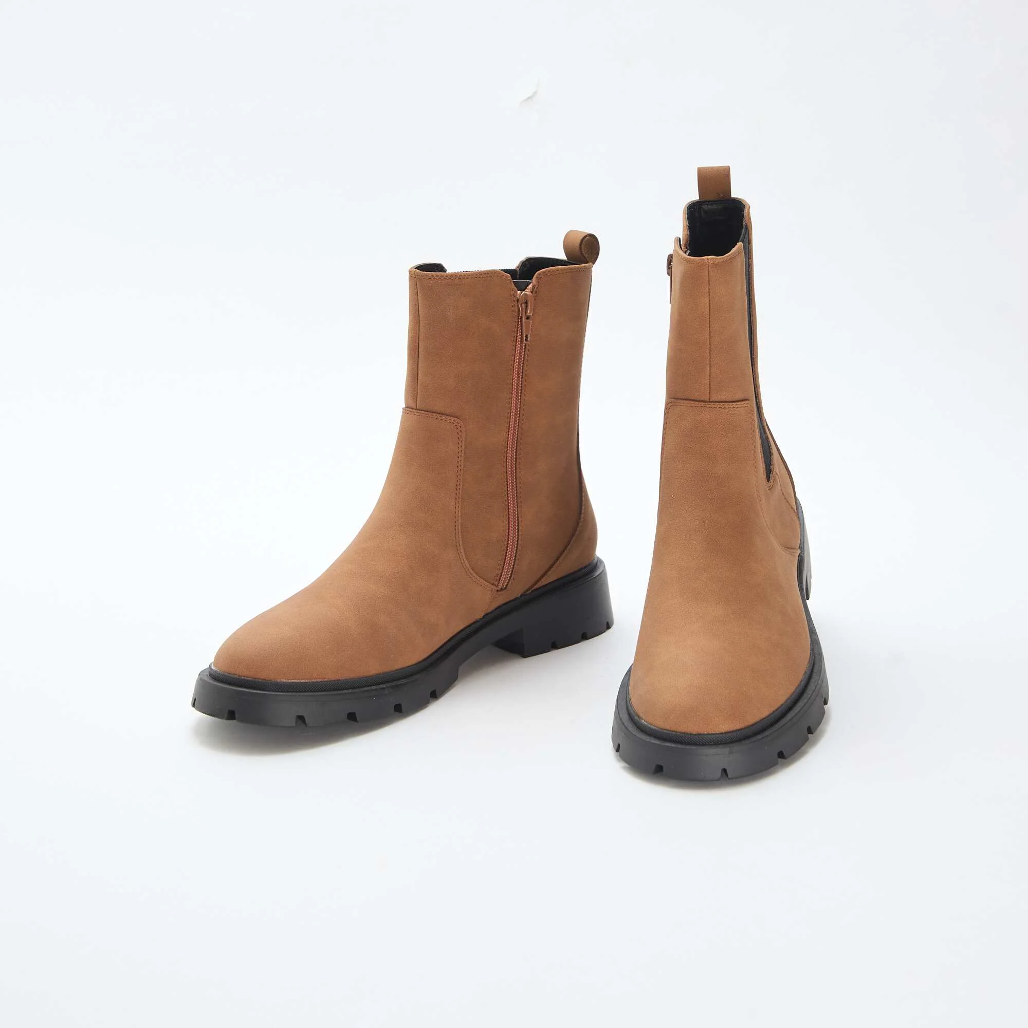 Faux leather Chelsea boots with elasticated gussets BROWN - Image 5