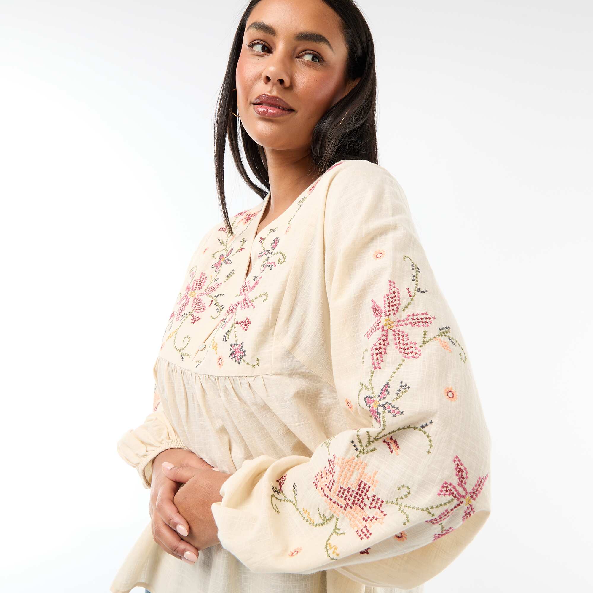 Floral Embroidered Blouse BEIGE - Image 4
