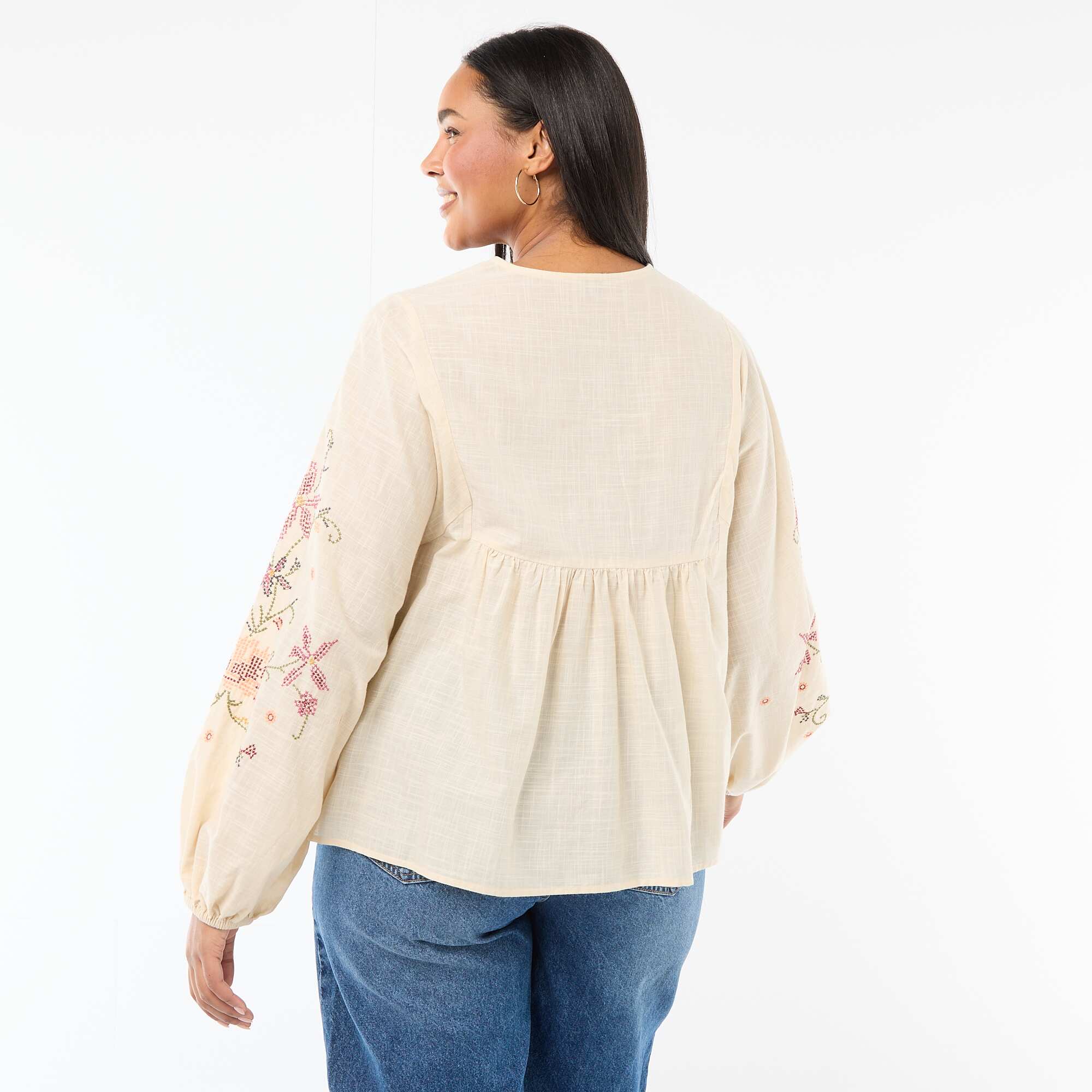 Floral Embroidered Blouse BEIGE - Image 5