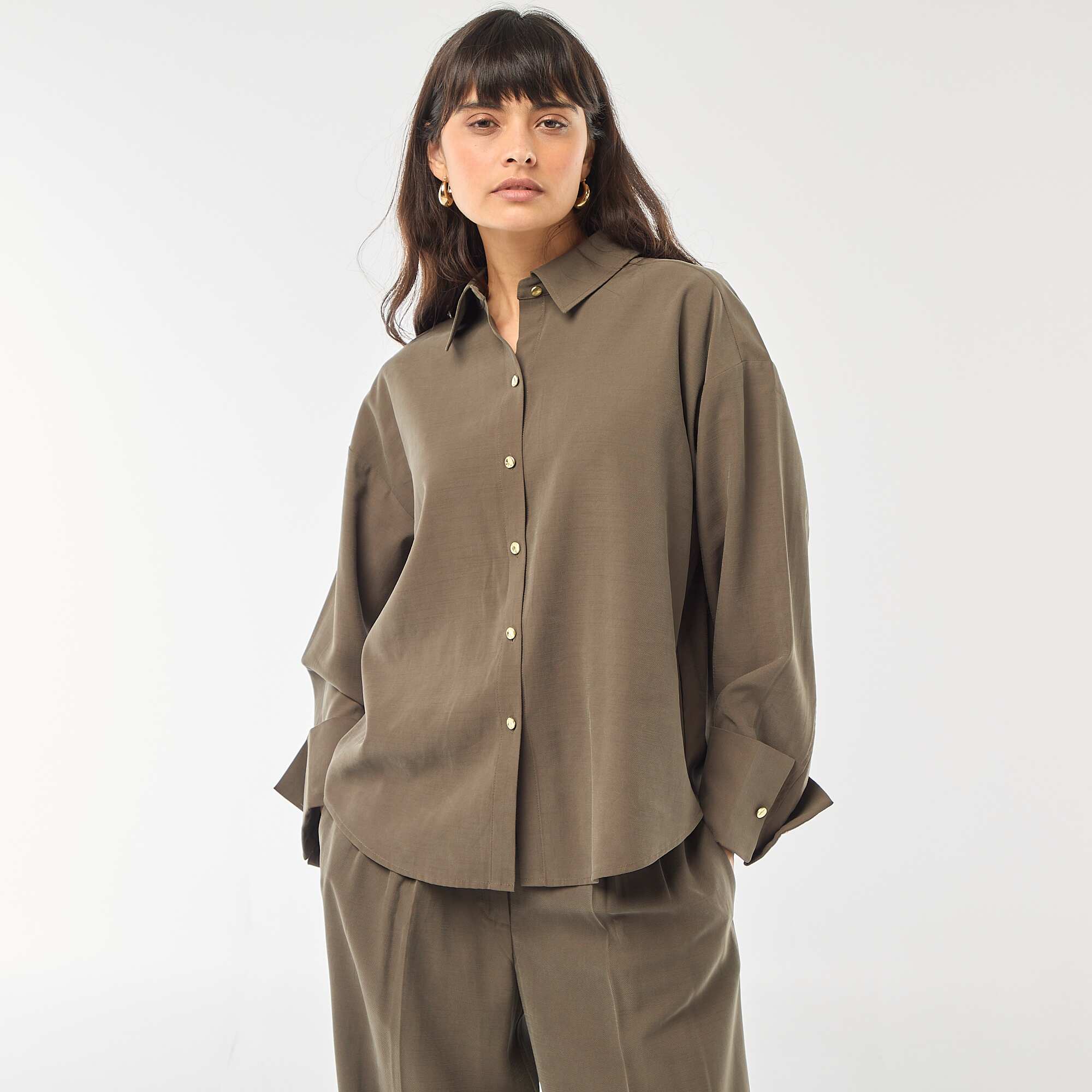 Flowy Long-Sleeve Shirt KHAKI - Image 3