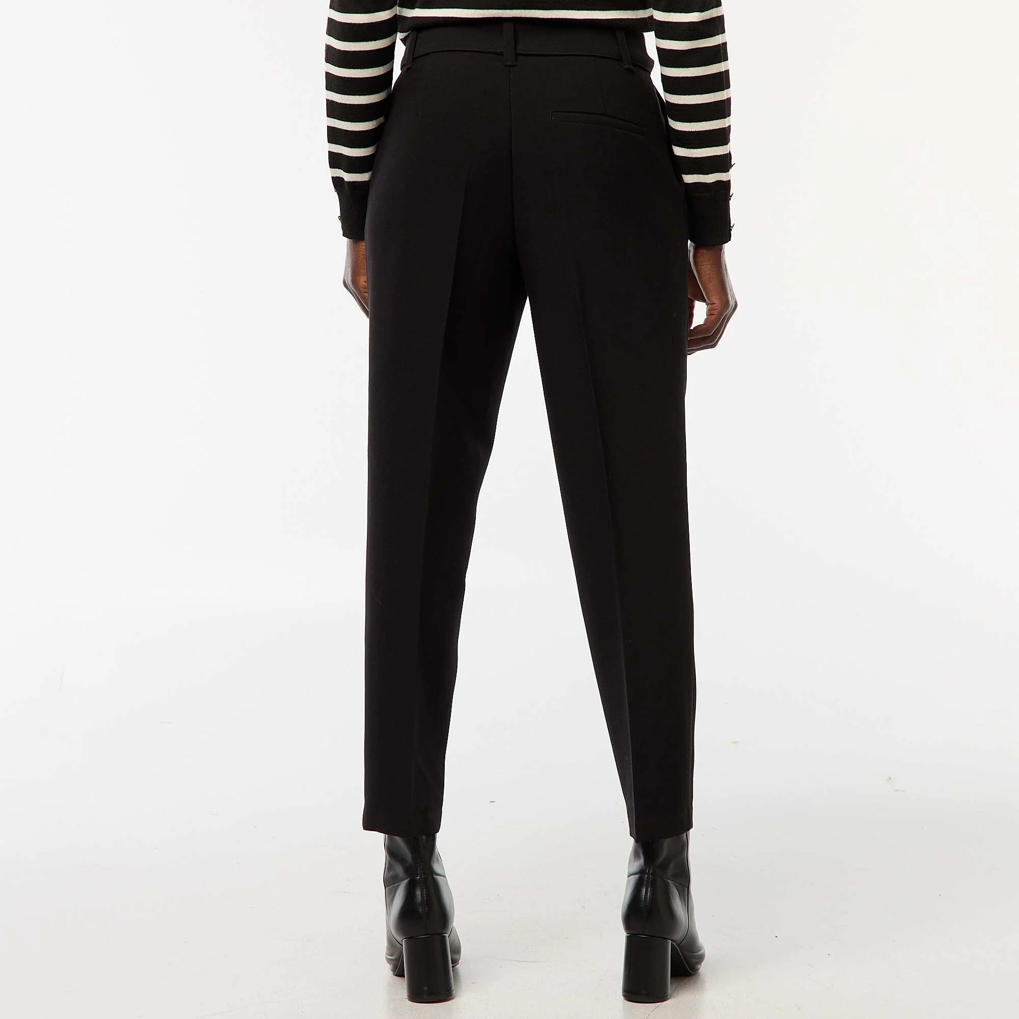 Fluid Carrot Trousers with Buckle Belt BLACK - Image 3