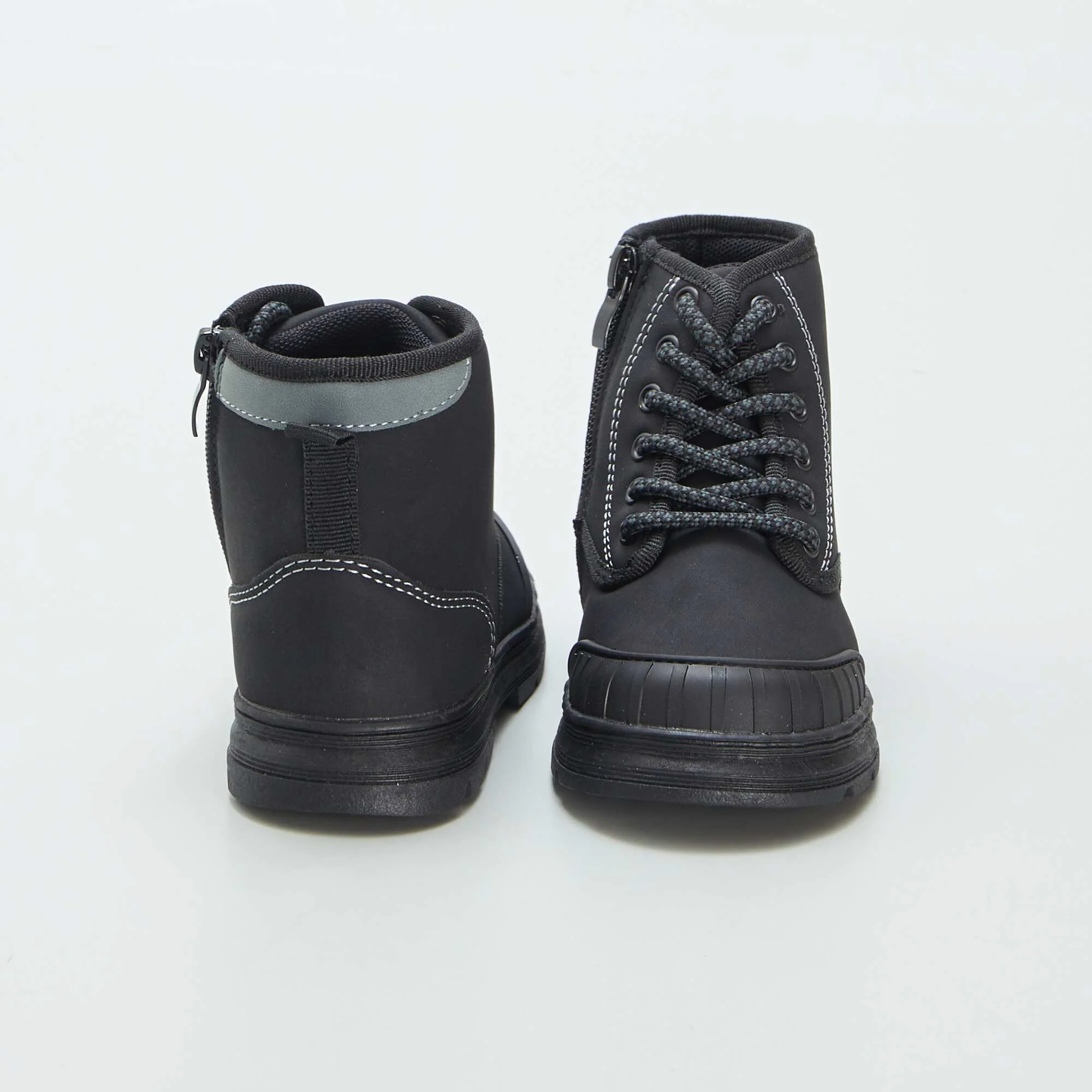 Fur-lined hiking-style boots black - Image 3