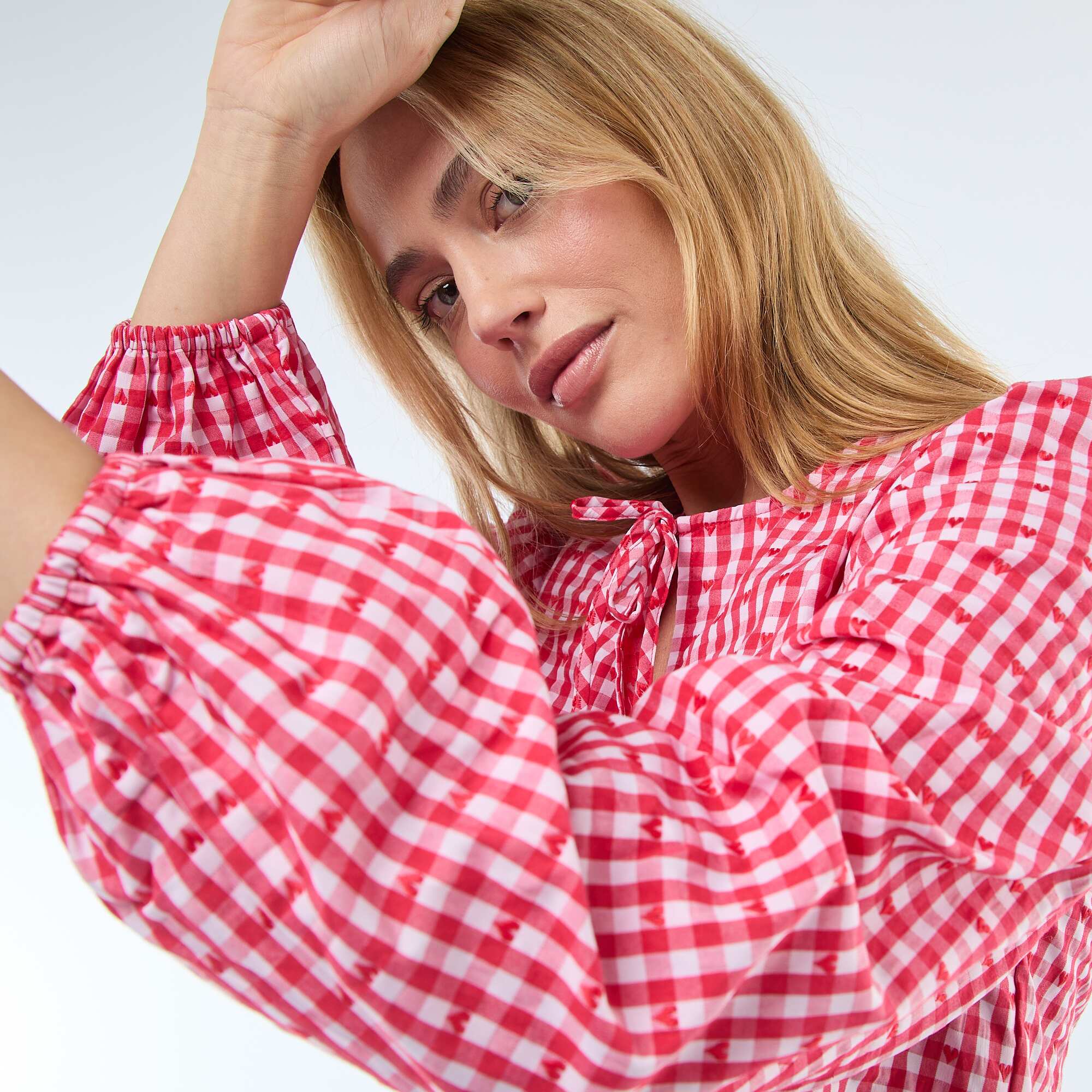 Gingham Blouse with Tie Details RED - Image 2