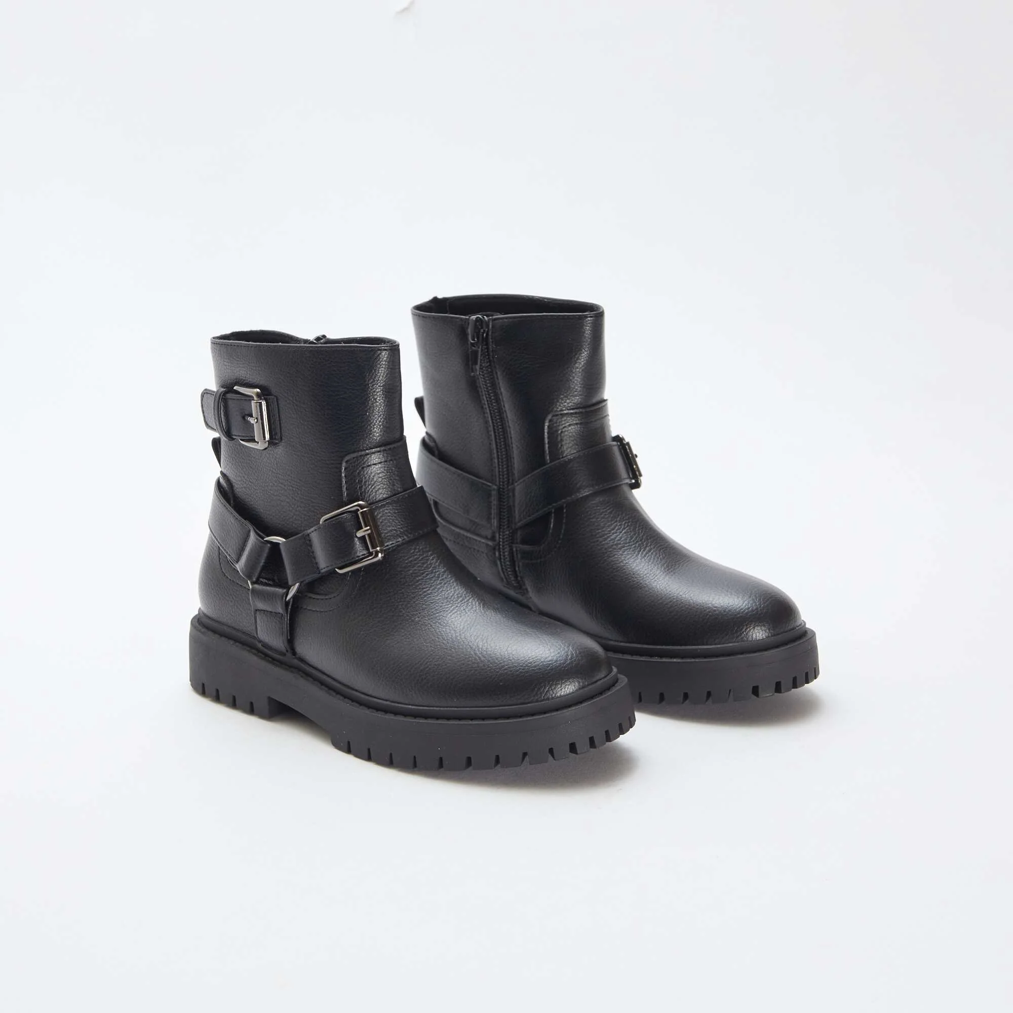Grungy ankle boots BLACK