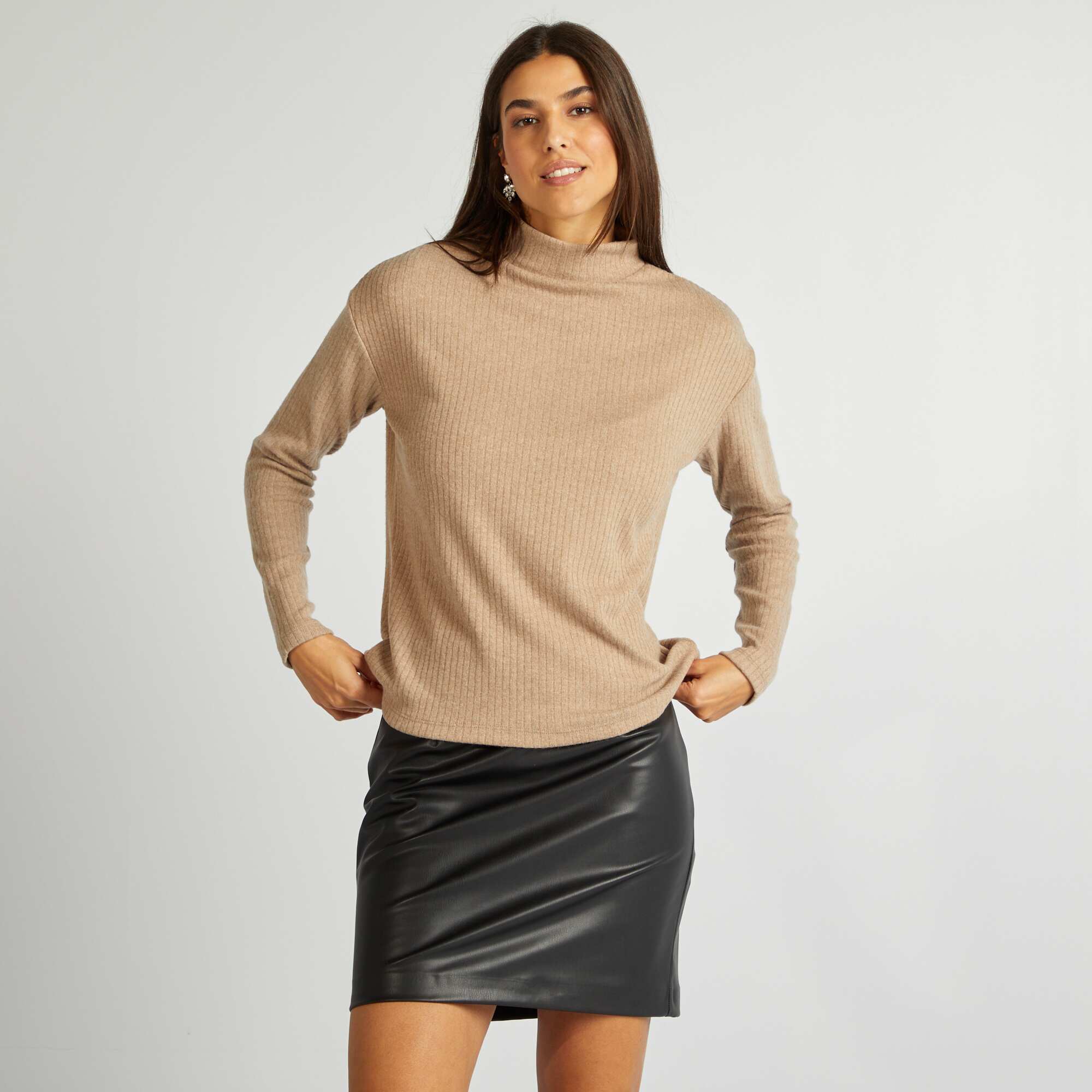High-neck T-shirt BEIGE - Image 3