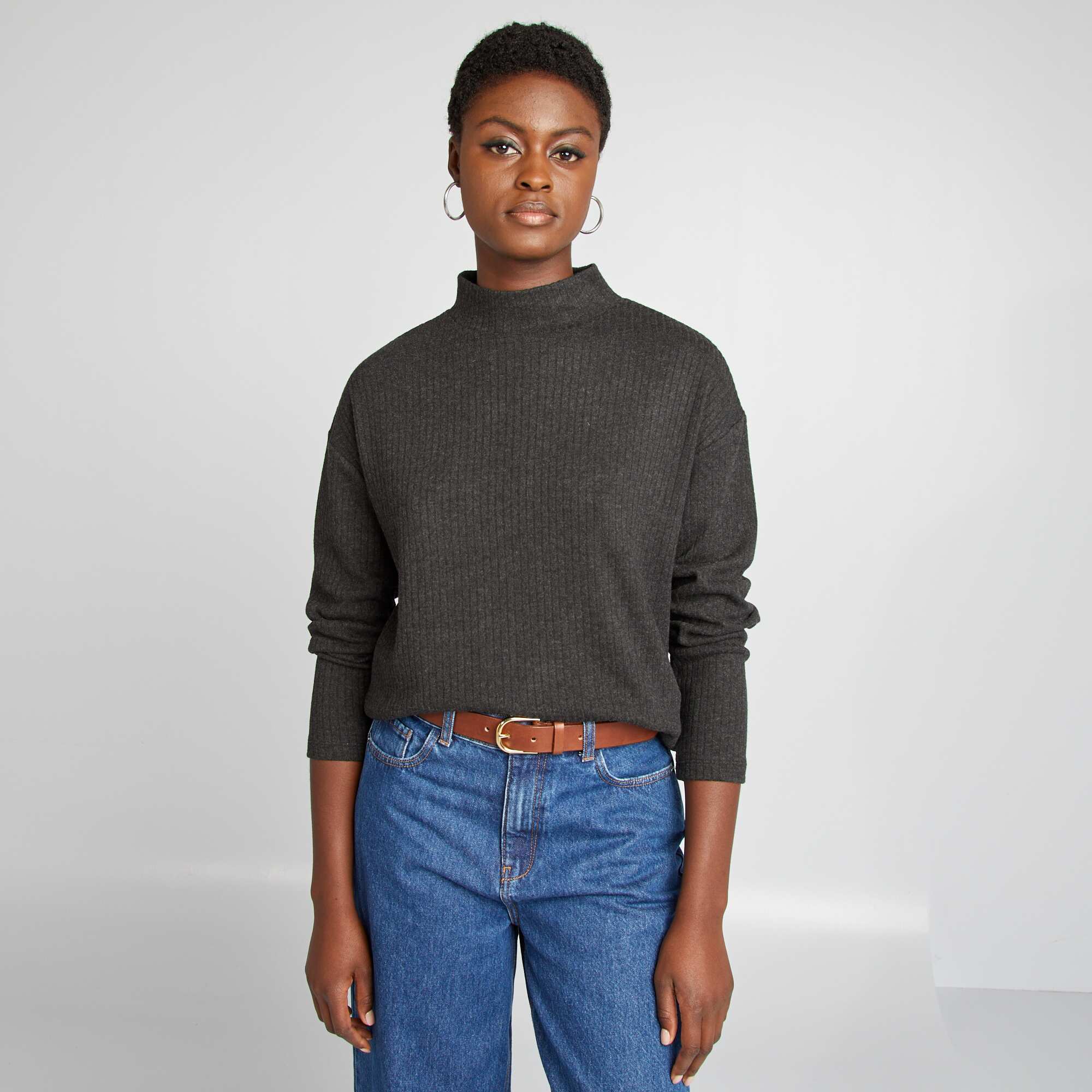 High-neck T-shirt GREY