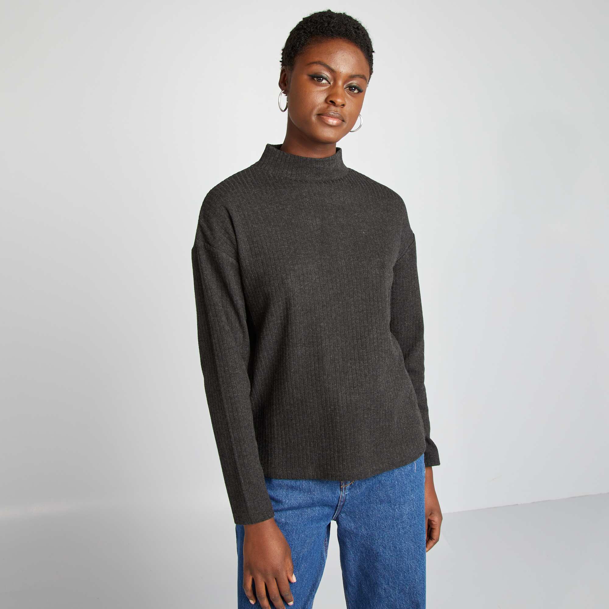 High-neck T-shirt GREY - Image 4