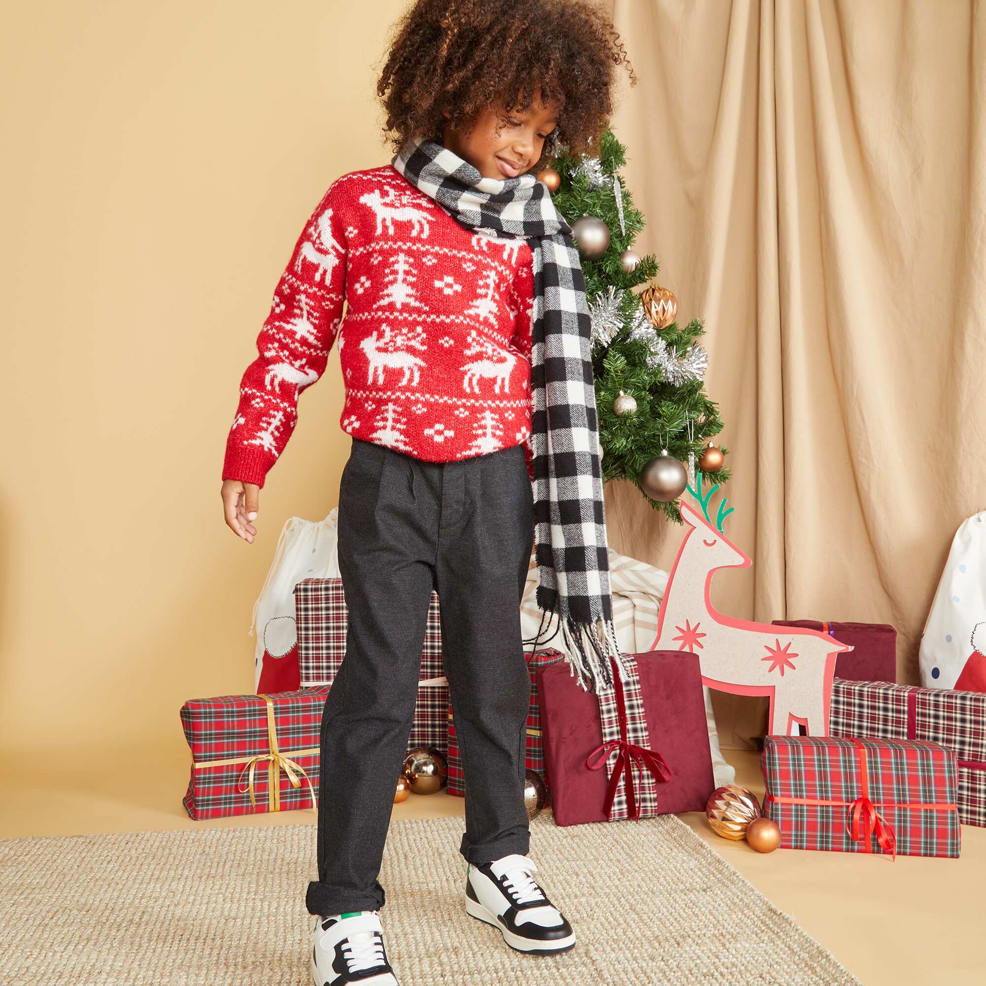 Jacquard deer jumper RED - Image 2