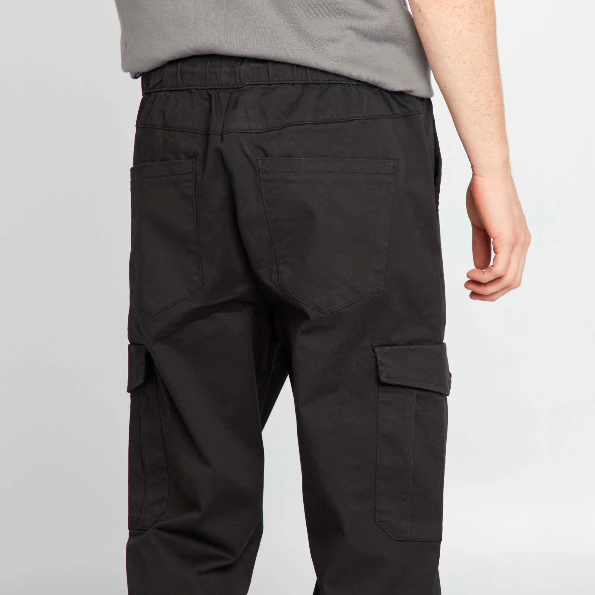 Joggers with flap pockets black - Image 7