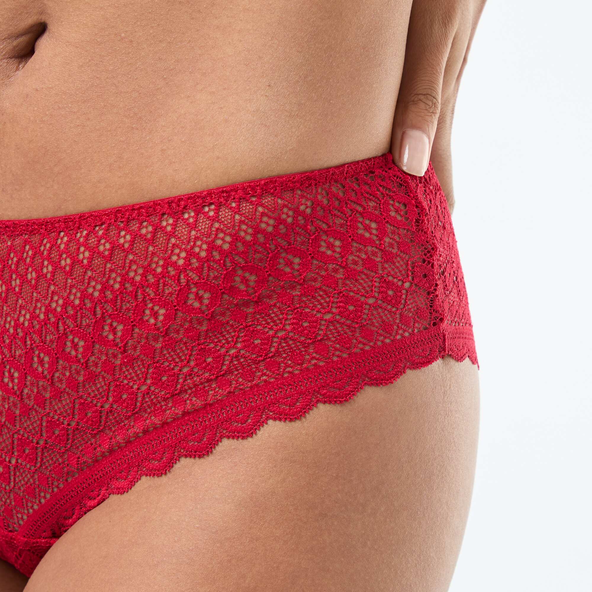 Lace Shorty RED - Image 4