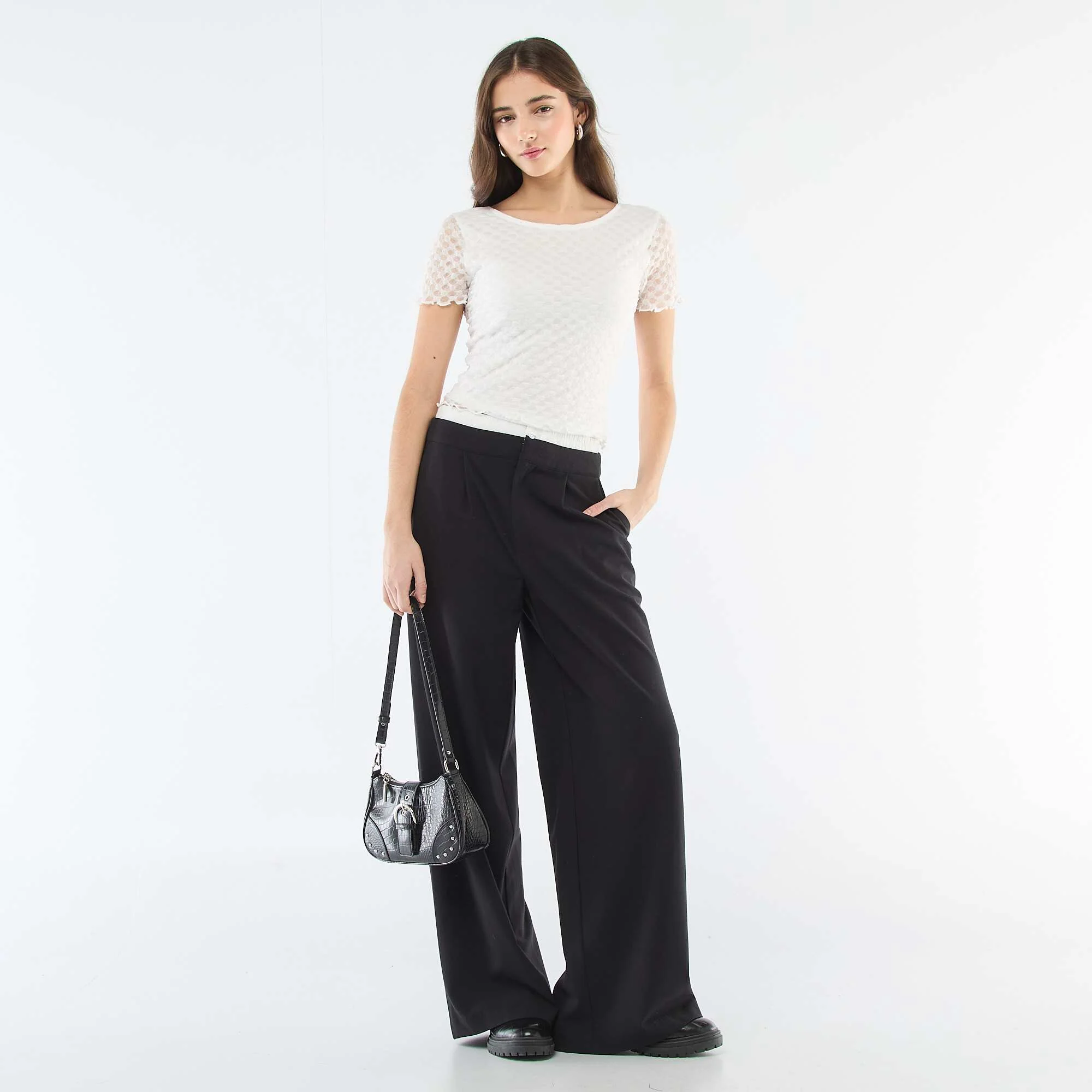 Lace T-shirt with Low-Cut Back WHITE - Image 2
