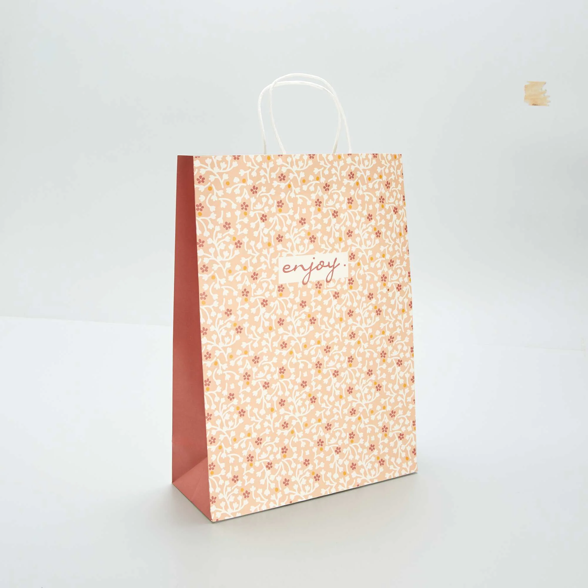 Large printed gift bag RED - Image 2