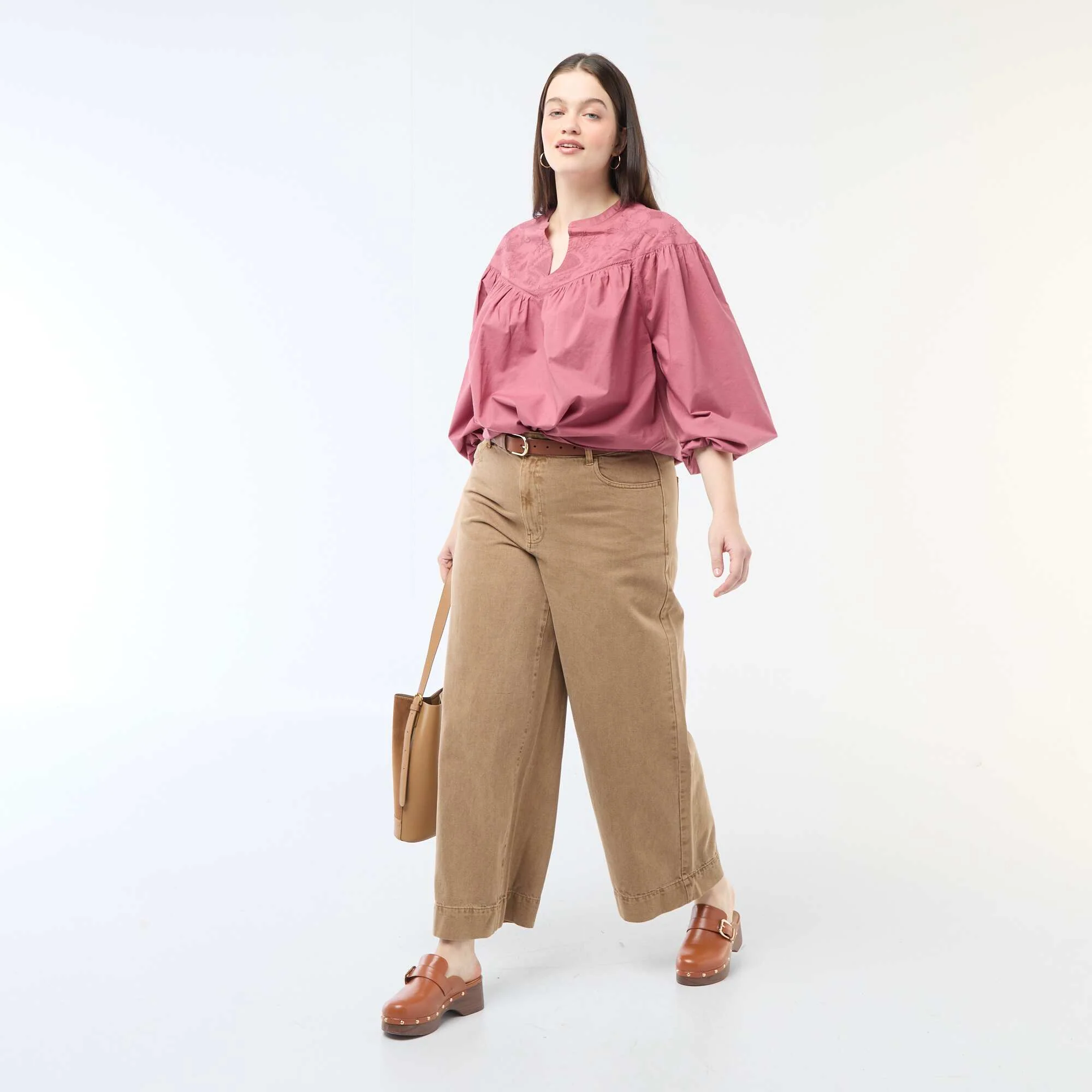 Long-Sleeved Blouse with Embroidery RED - Image 2