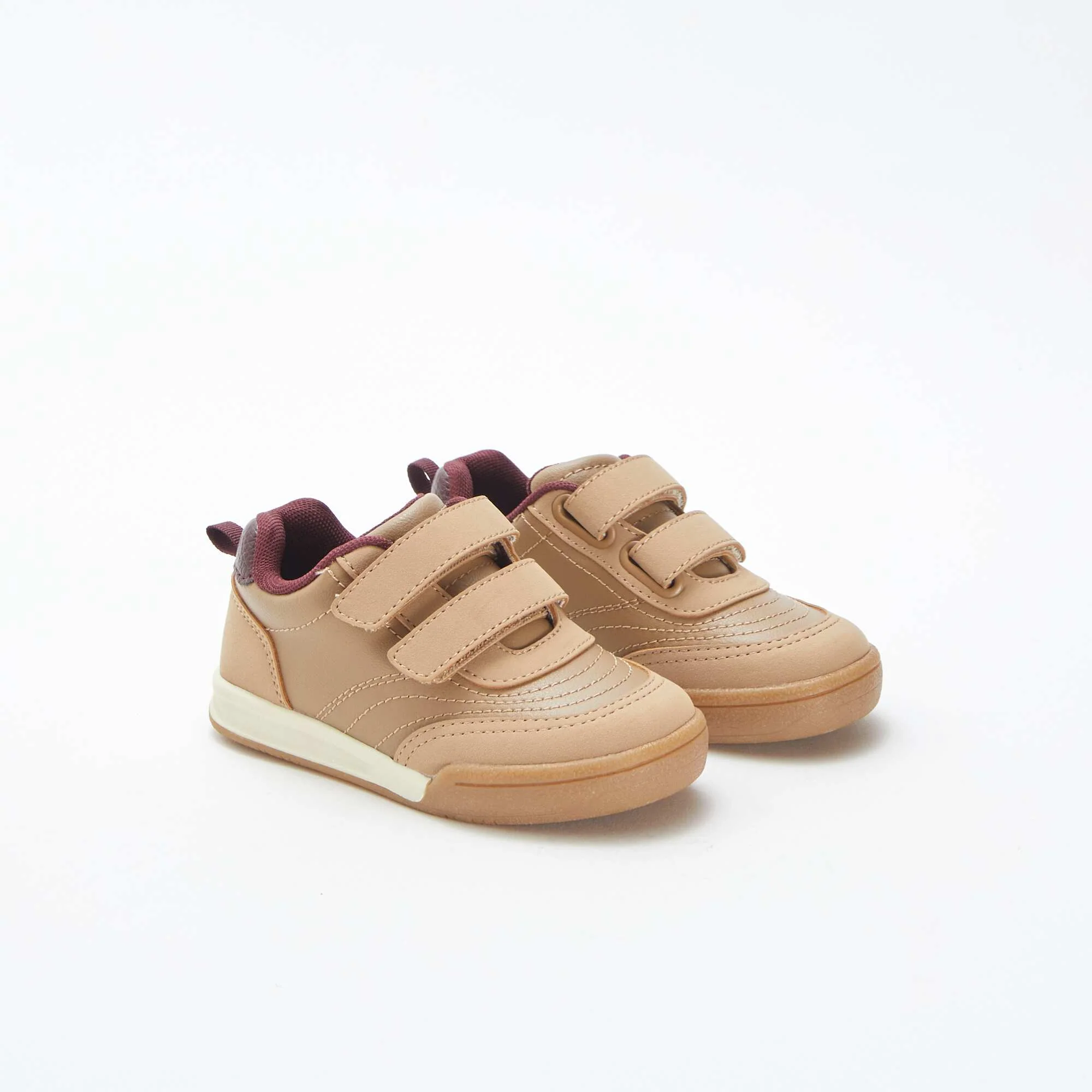 Low-top trainers with 2 hook and loop tabs BROWN