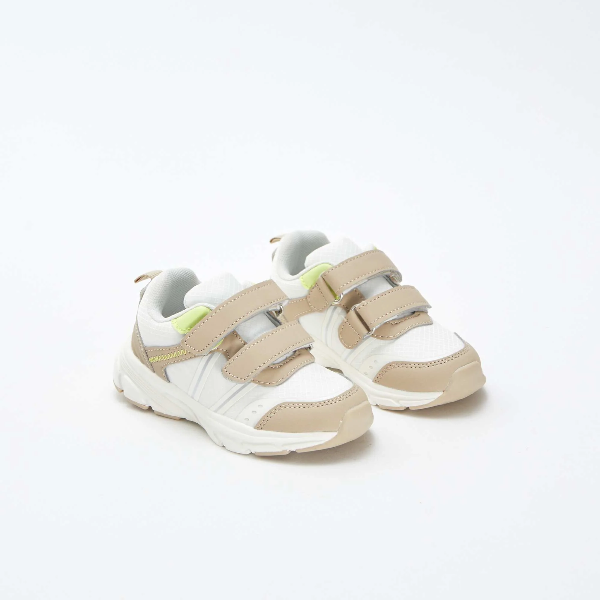 Low-top trainers with neon details BEIGE