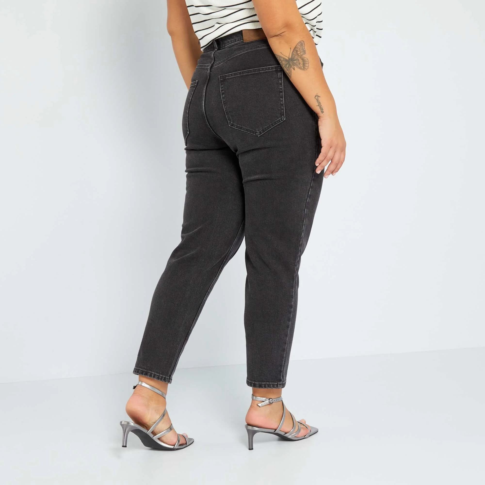 Mom-fit jeans - L30 BLACK - Image 3