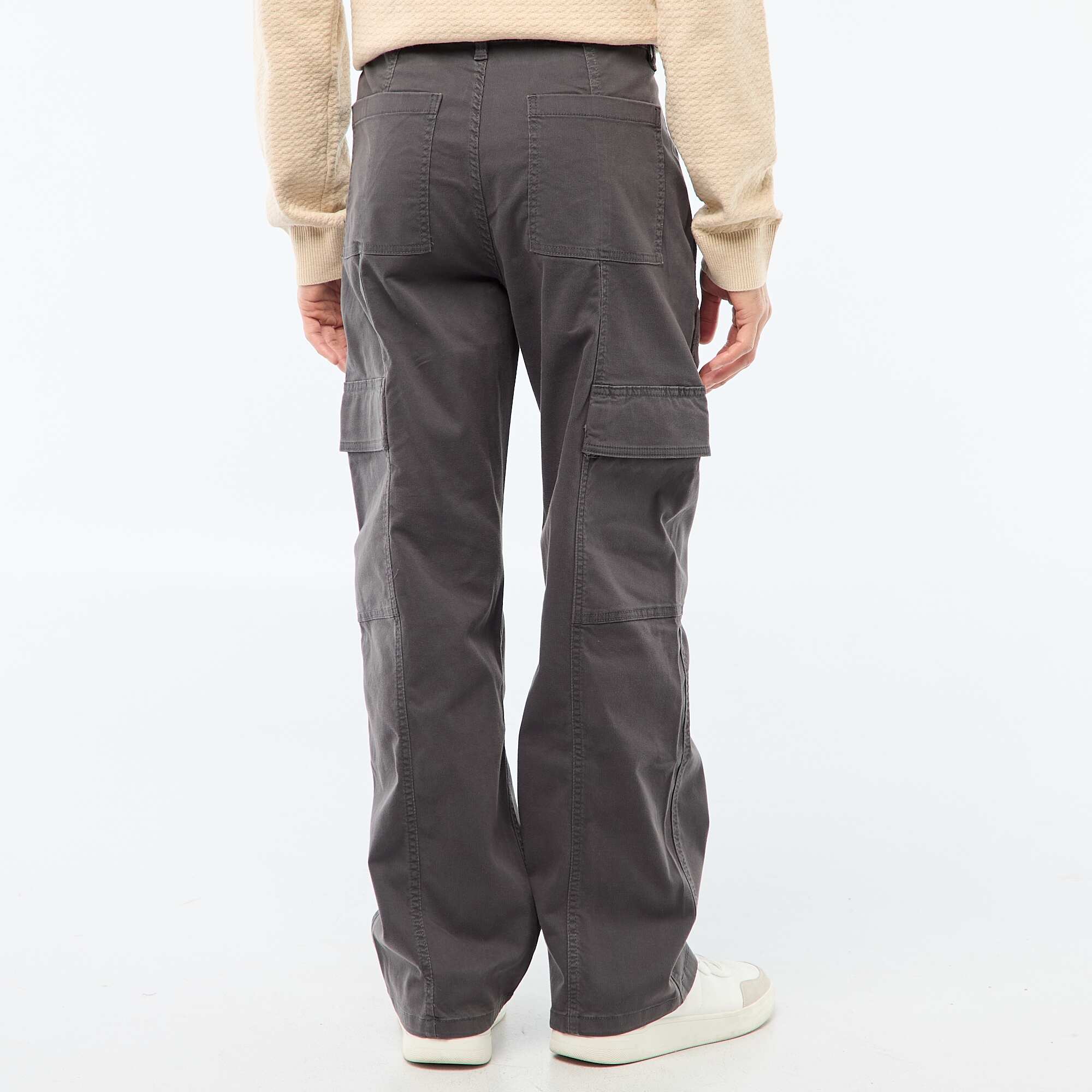 Multi-Pocket Solid Color Straight Leg / Regular Fit Pants BLACK - Image 3