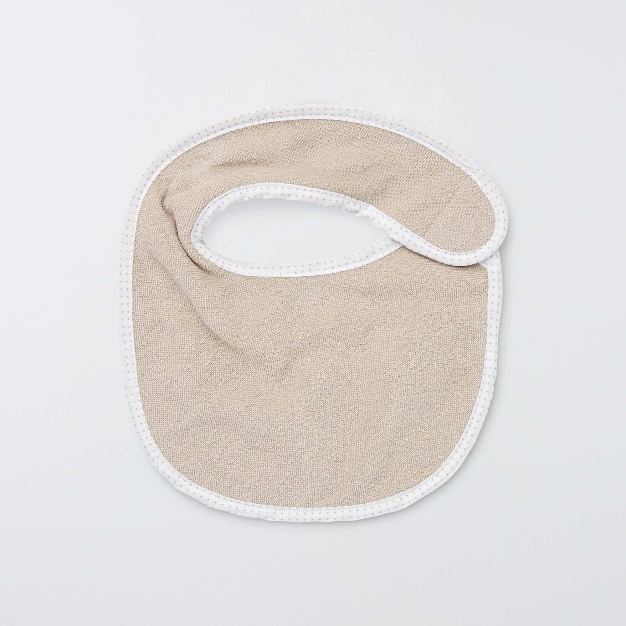 Pack of 7 towelling bibs with hook and loop fastening BROWN - Image 2