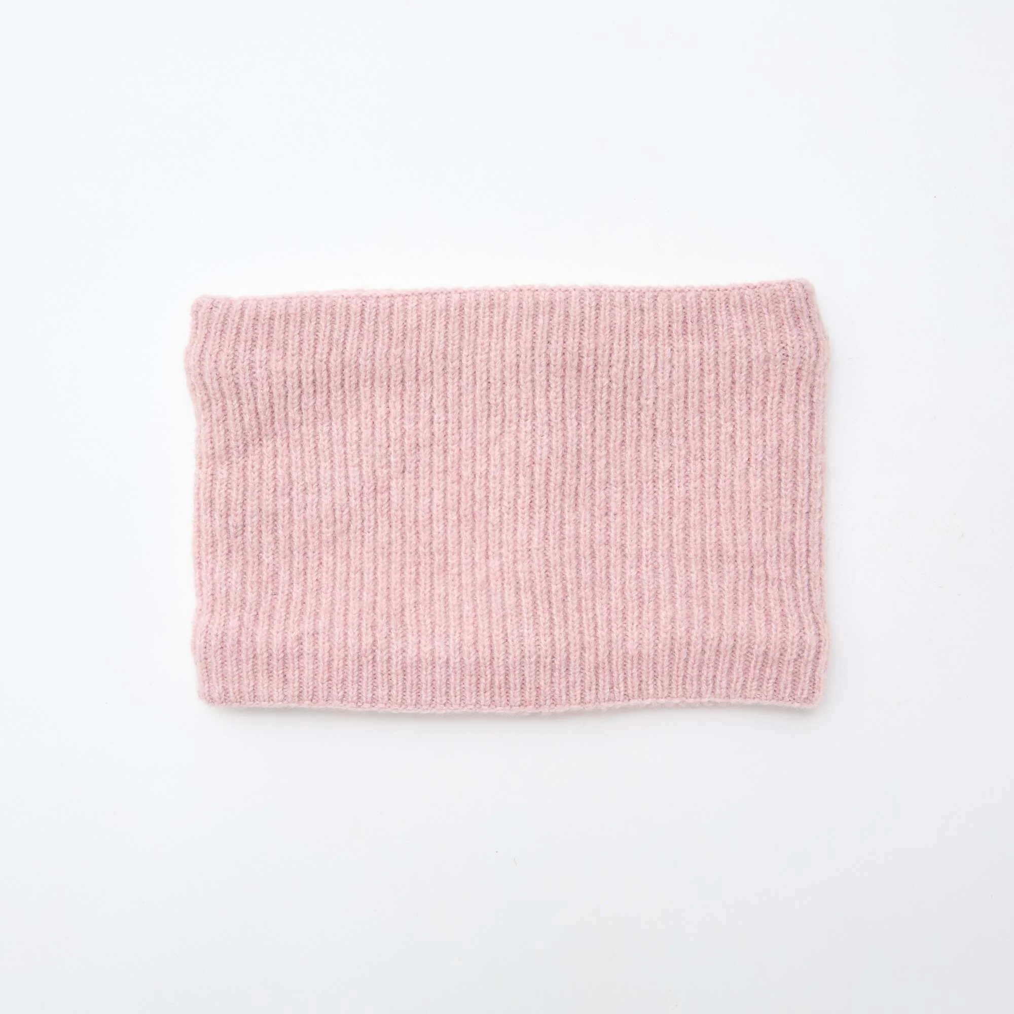Plain Knit Snood PINK - Image 2