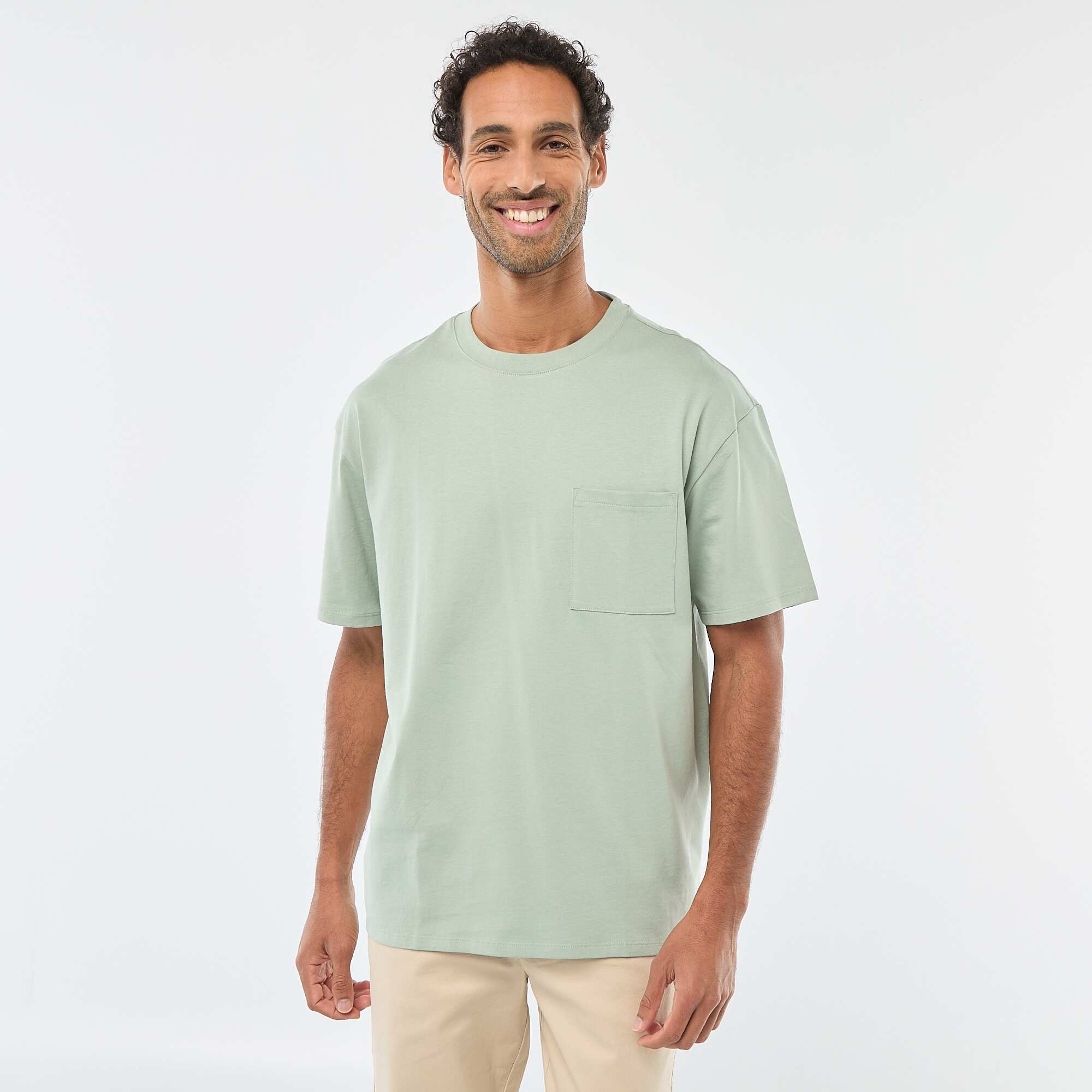 Plain Short-Sleeve T-Shirt with Chest Pocket GREEN - Image 4