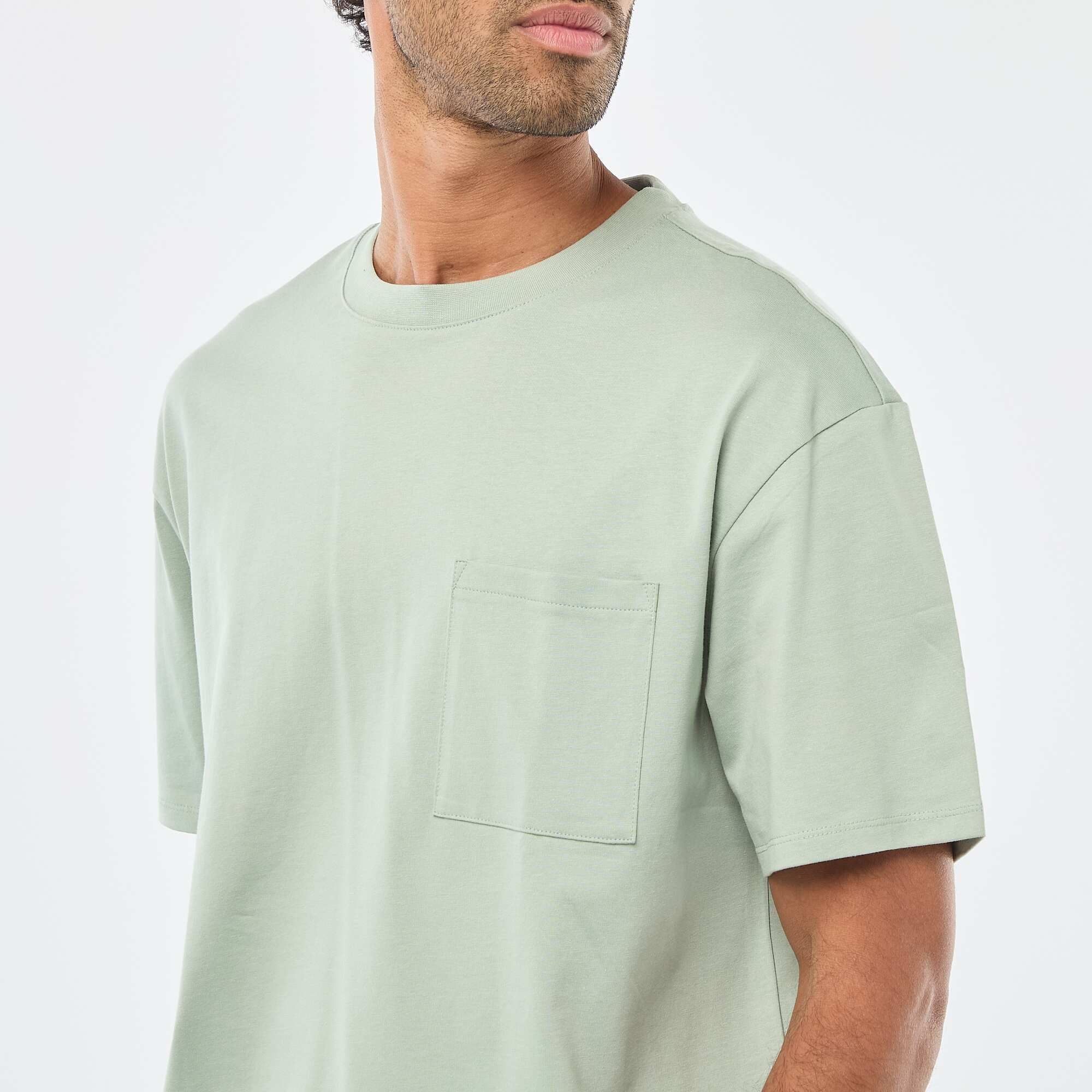 Plain Short-Sleeve T-Shirt with Chest Pocket GREEN - Image 5