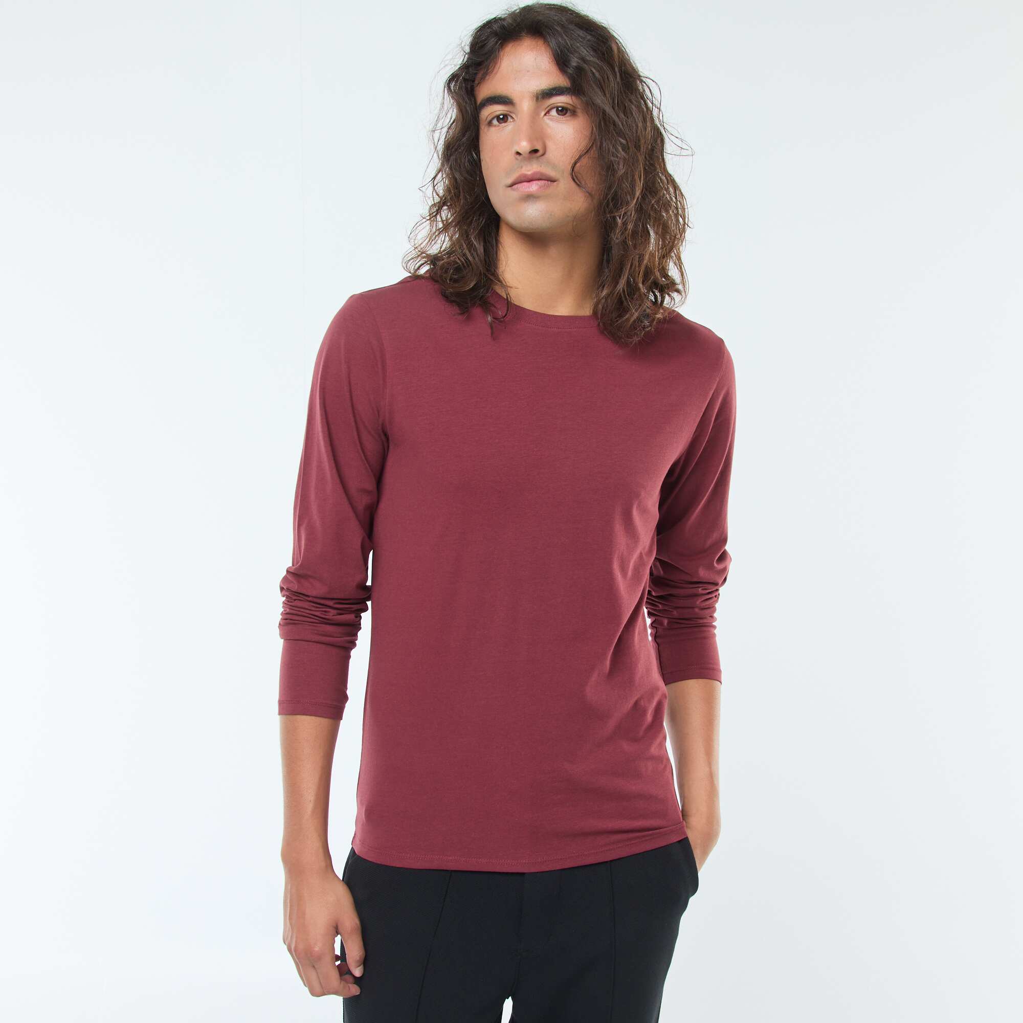 Plain short-sleeved T-shirt with round neckline RED - Image 3