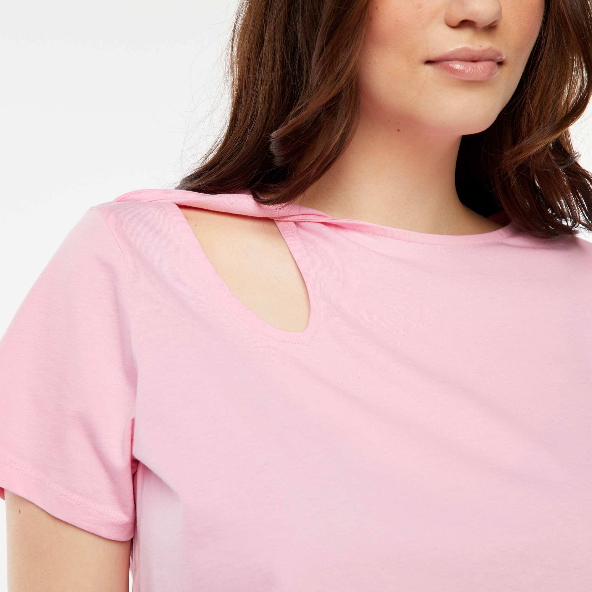 Plain T-shirt with openwork slit and twisted effect PINK - Image 3