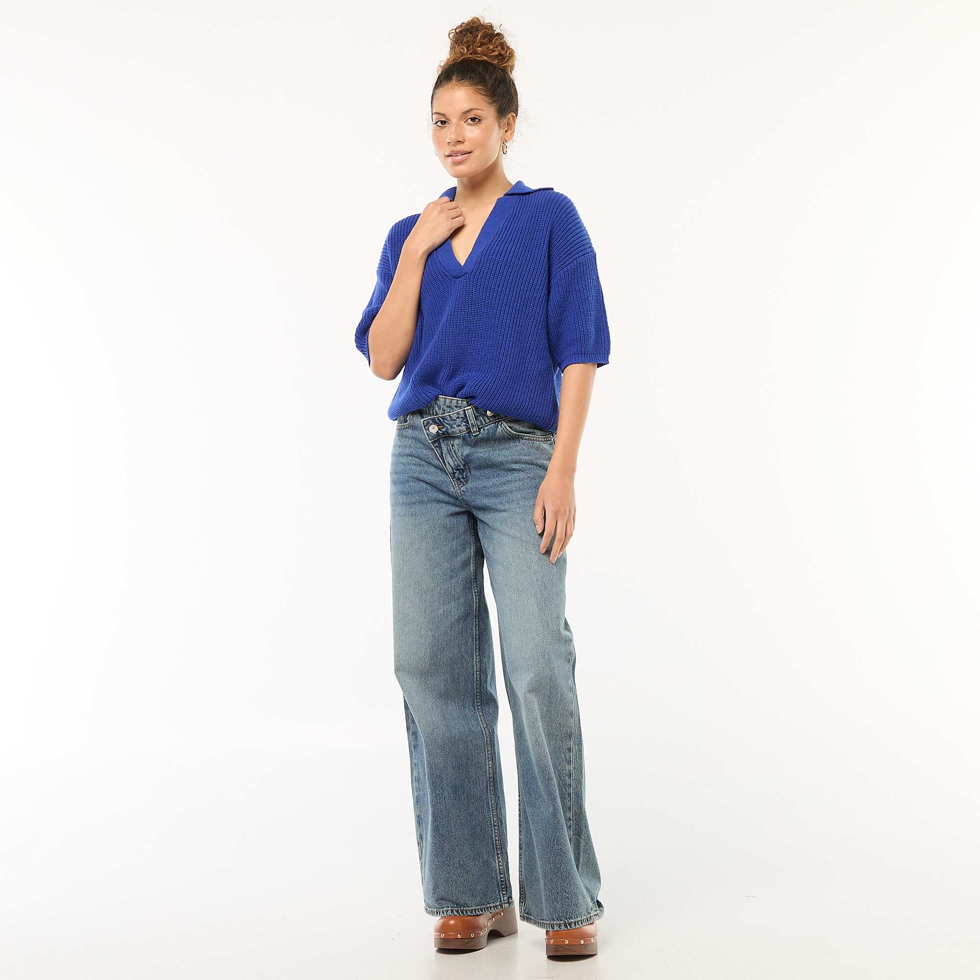 Polo-Style Sweater with V-Neck BLUE - Image 2