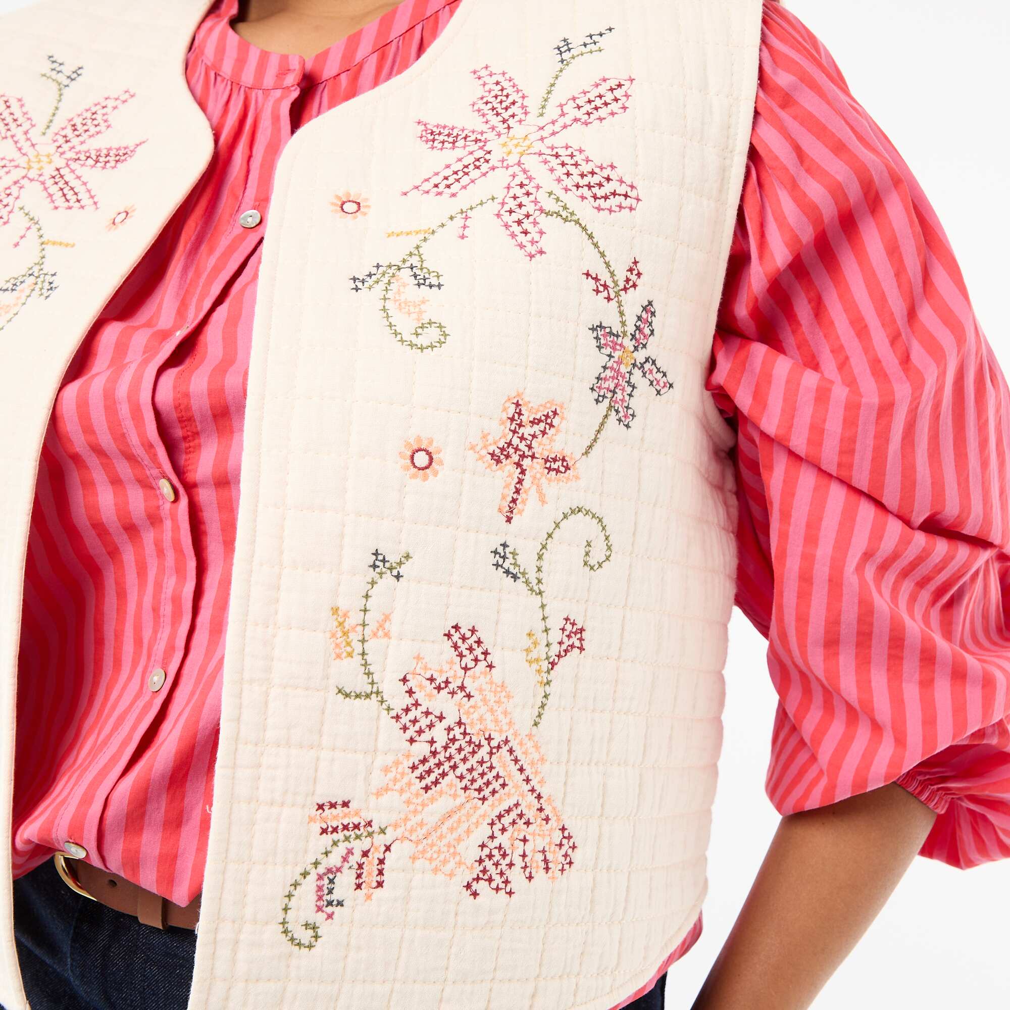 Quilted Vest with Embroidery BEIGE - Image 6