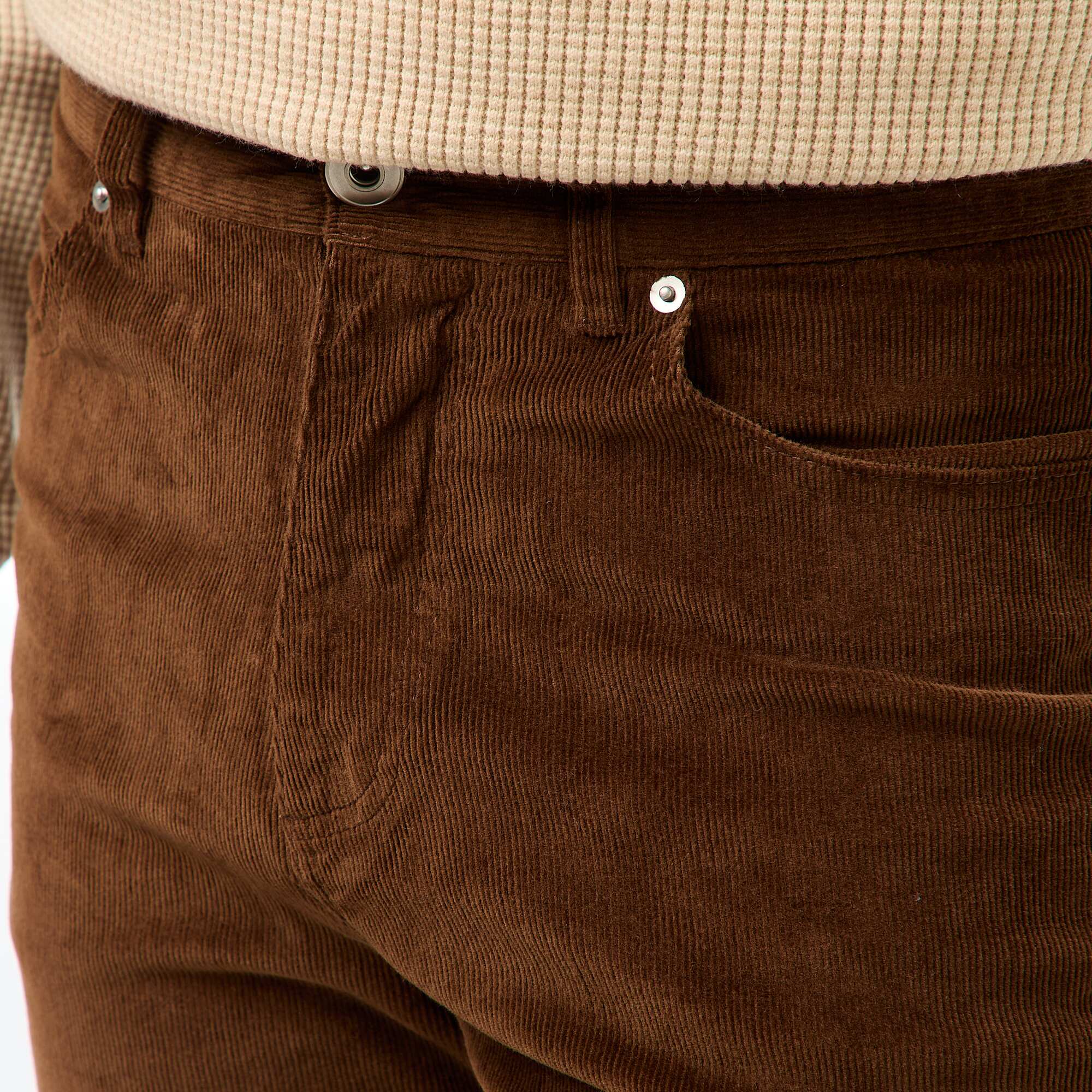 Regular fit solid velvet trousers BROWN - Image 4