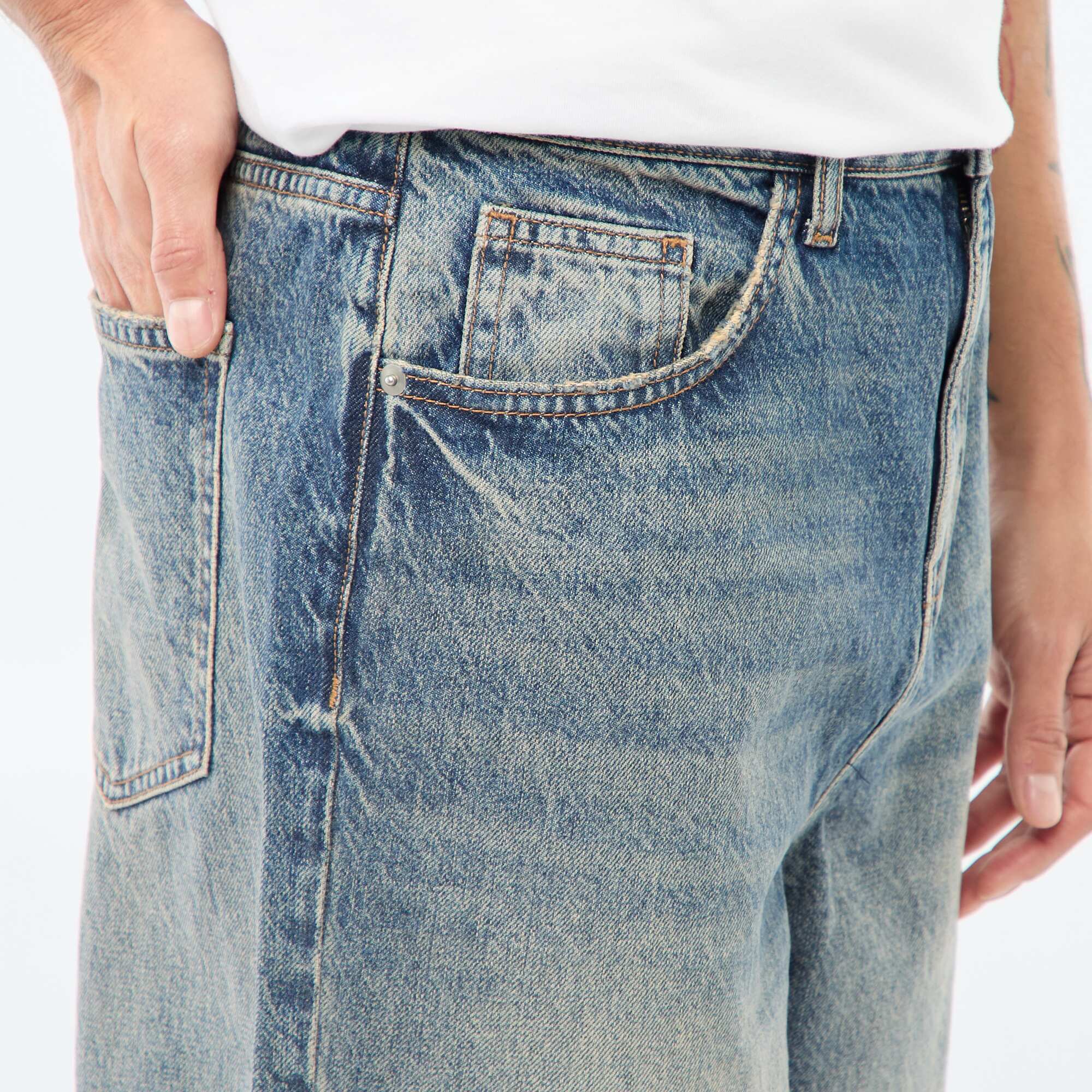 Regular Jeans with Cuffed Hem - L32 BLUE - Image 5