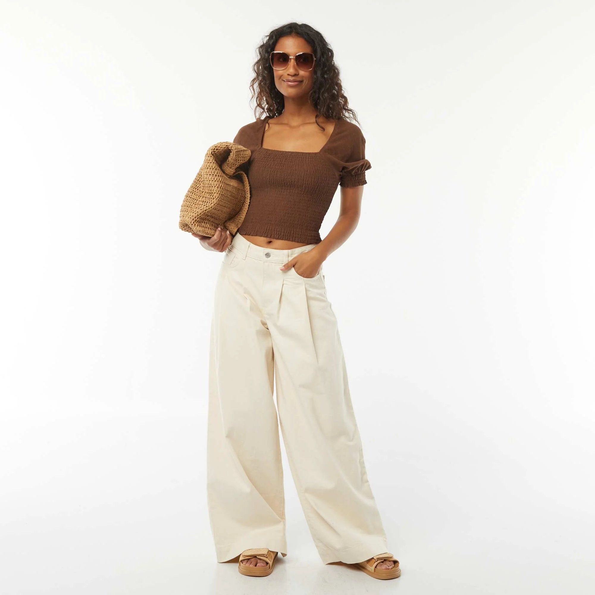 Short-sleeved cropped blouse BROWN - Image 2