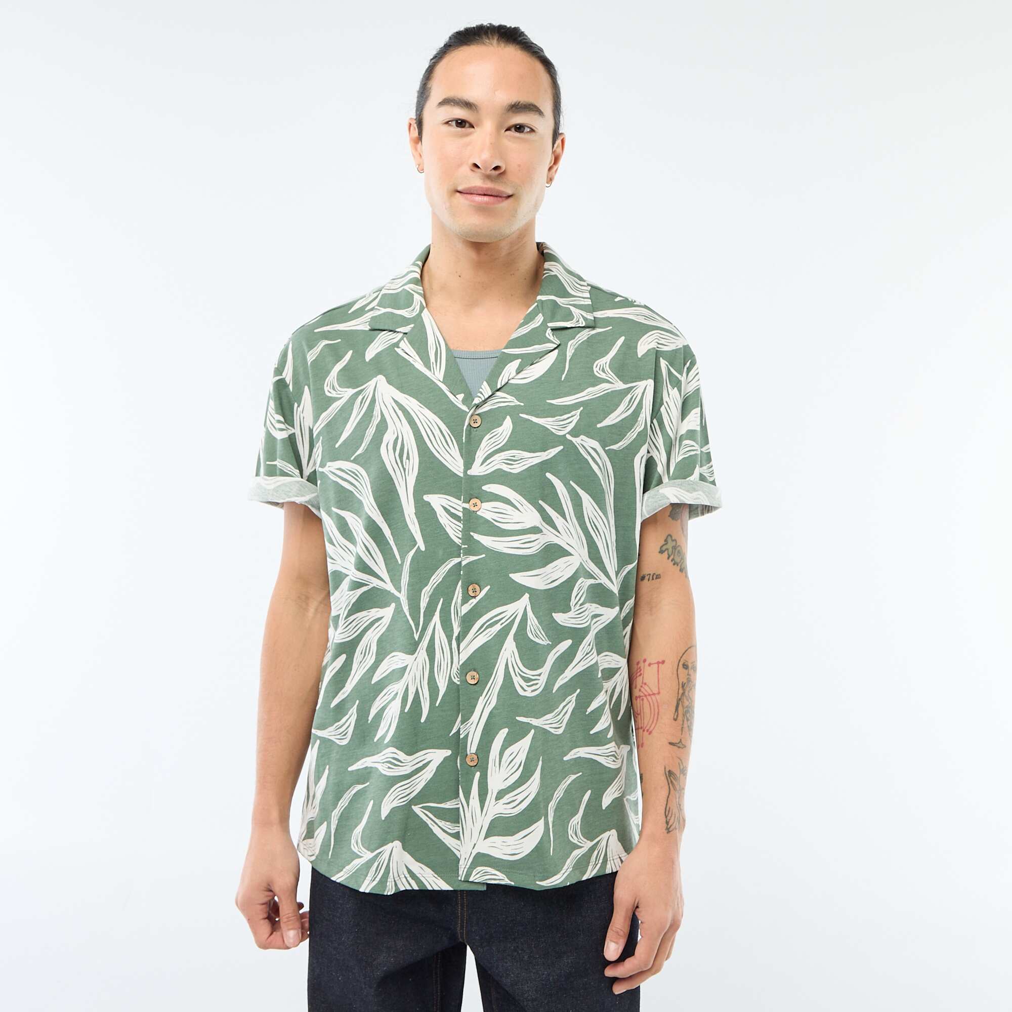 Short-Sleeved Patterned Shirt GREEN