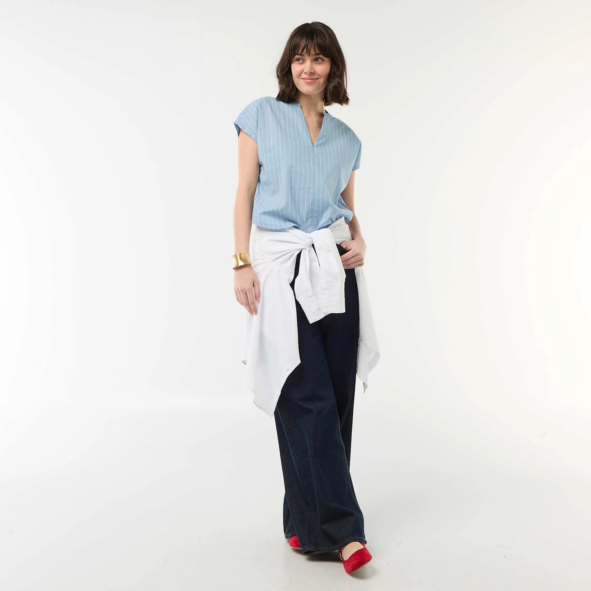 Short-Sleeved V-Neck Blouse BLUE - Image 2