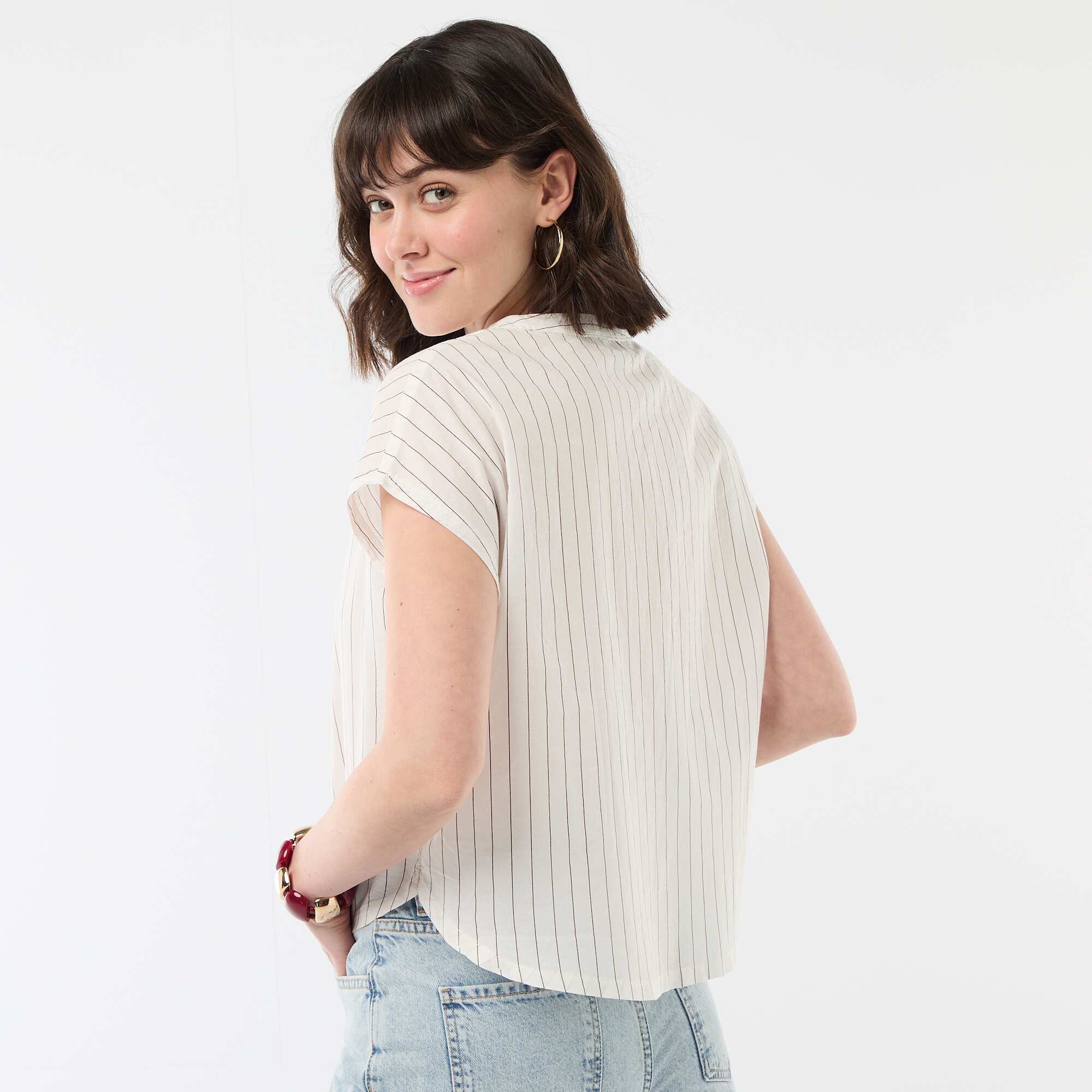 Short-Sleeved V-Neck Blouse WHITE - Image 3